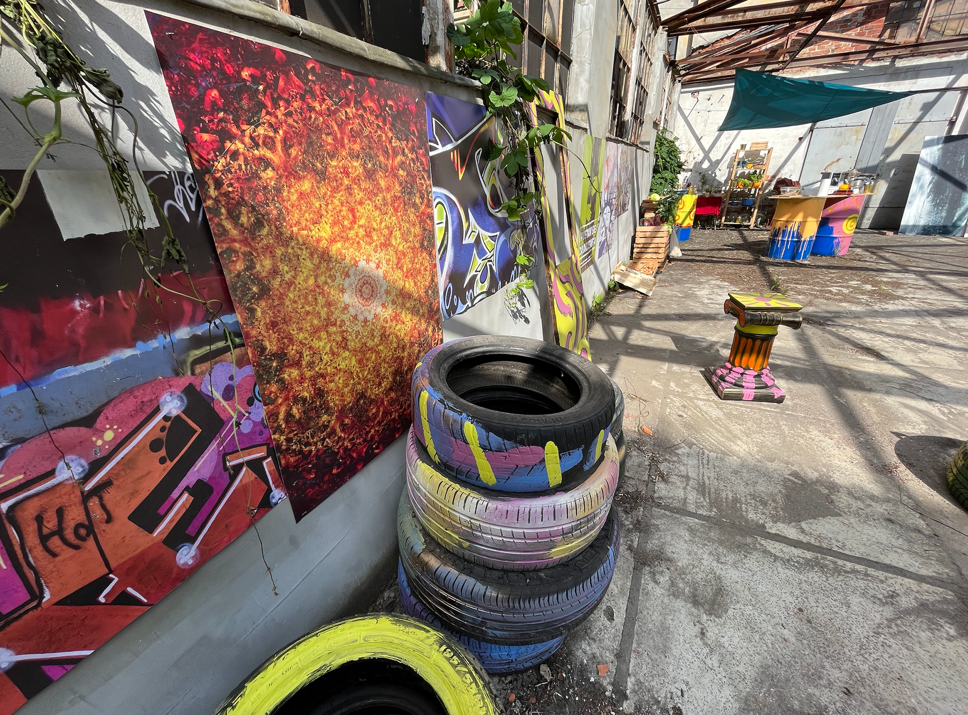 squat - patio