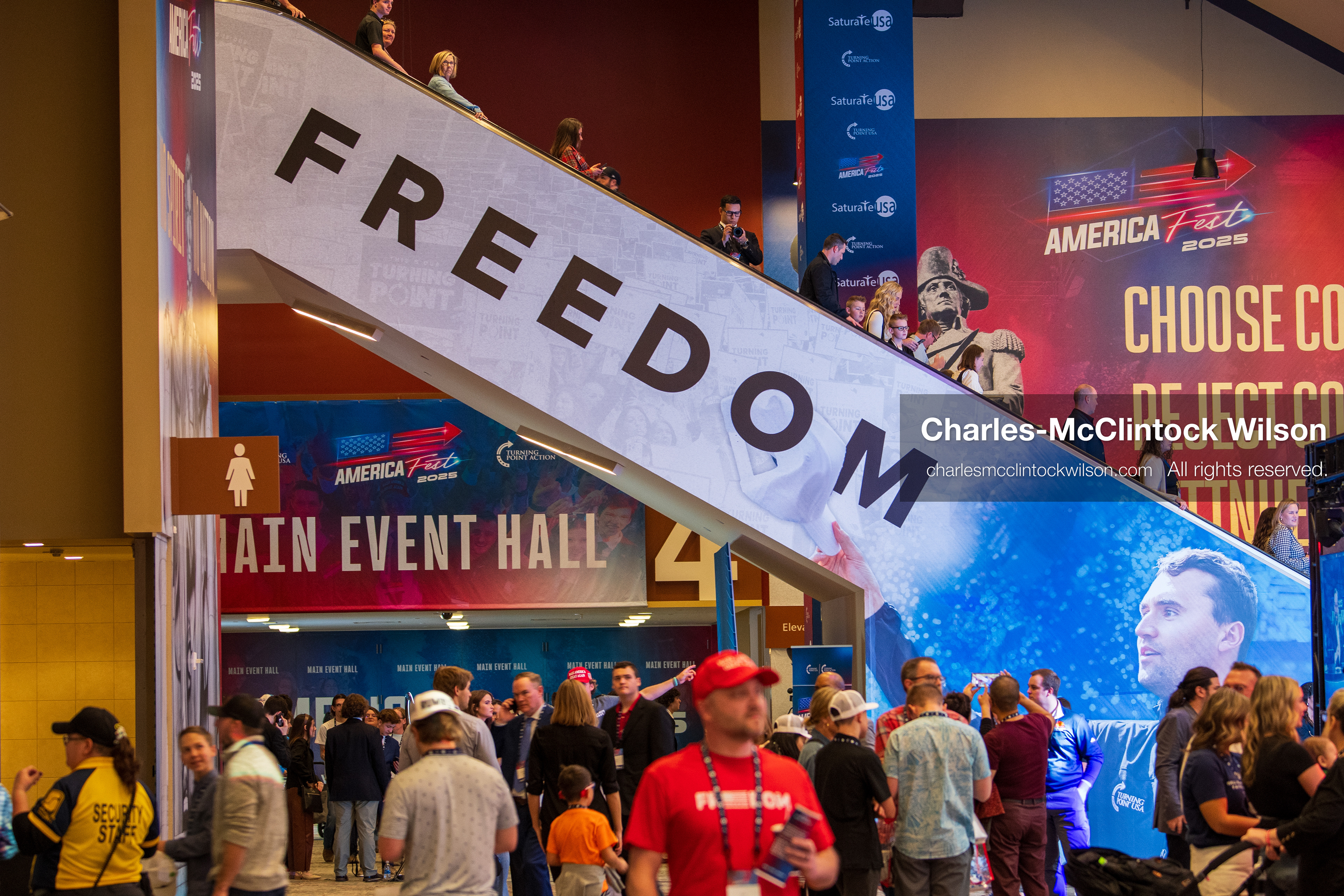 December 18, 2025, Phoenix, Arizona, USA: Attendees ride an escalator into the main hall during Turning Point USA's AmericaFest 2025 at the Phoenix Convention Center. (Credit Image: (c) Charles-McClintock Wilson/ZUMA Press Wire)
