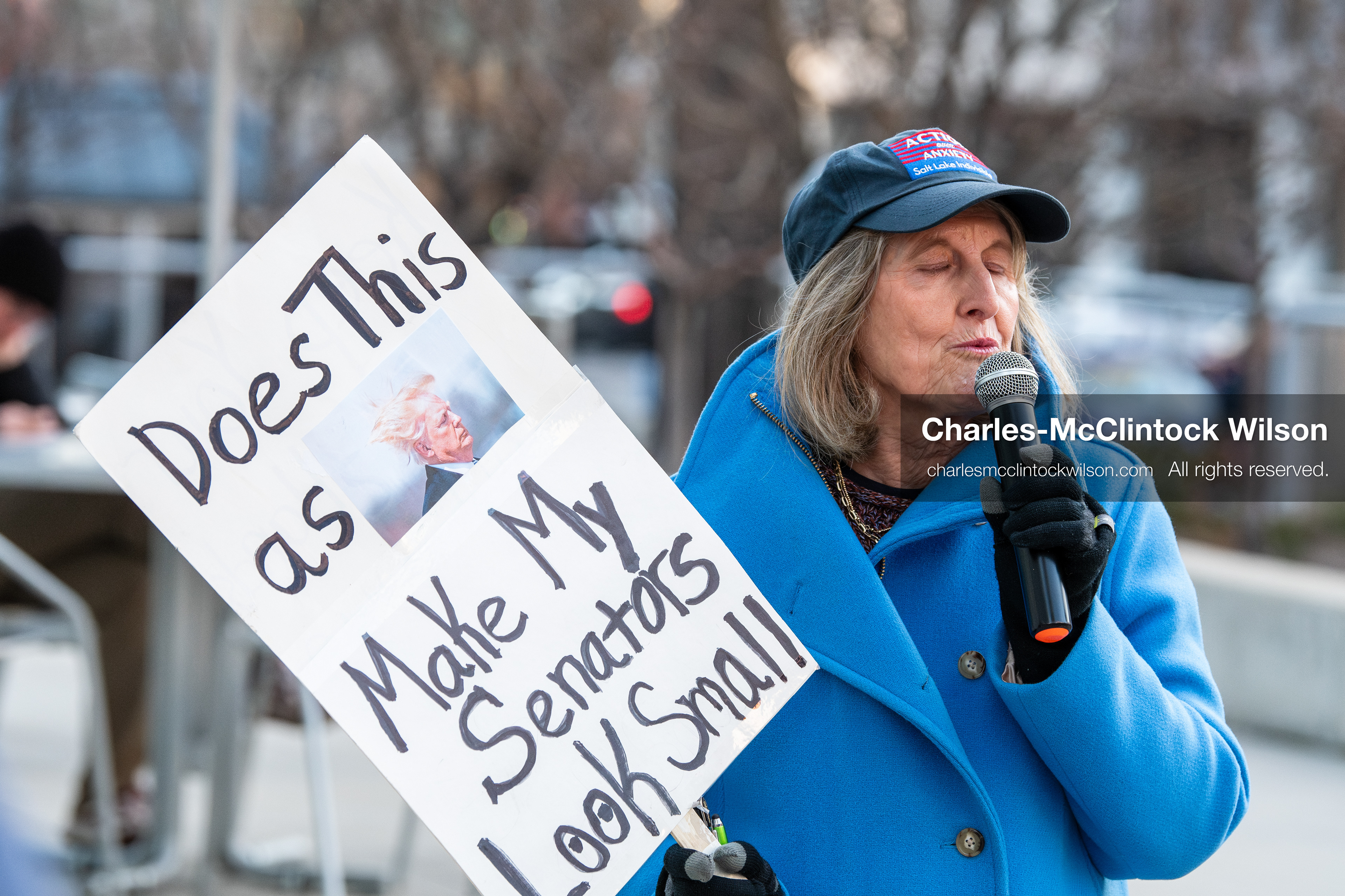 January 5, 2026, Salt Lake City, Utah, USA: Sarah Buck, leader of Salt Lake Indivisible, speaks during an emergency rally outside the Wallace Federal Building in Salt Lake City, Utah. The protest was part of a nationwide mobilization demanding congressional limits on presidential war powers following recent US military actions in Venezuela involving the government of Nicolas Maduro. Organizers urged constituents to gather at the offices of Utah US senators Mike Lee and John Curtis to vote to check the presidents war powers and emphasized that a large crowd sends a louder message. (Credit Image: (c) Charles‑McClintock Wilson/ZUMA Press Wire)