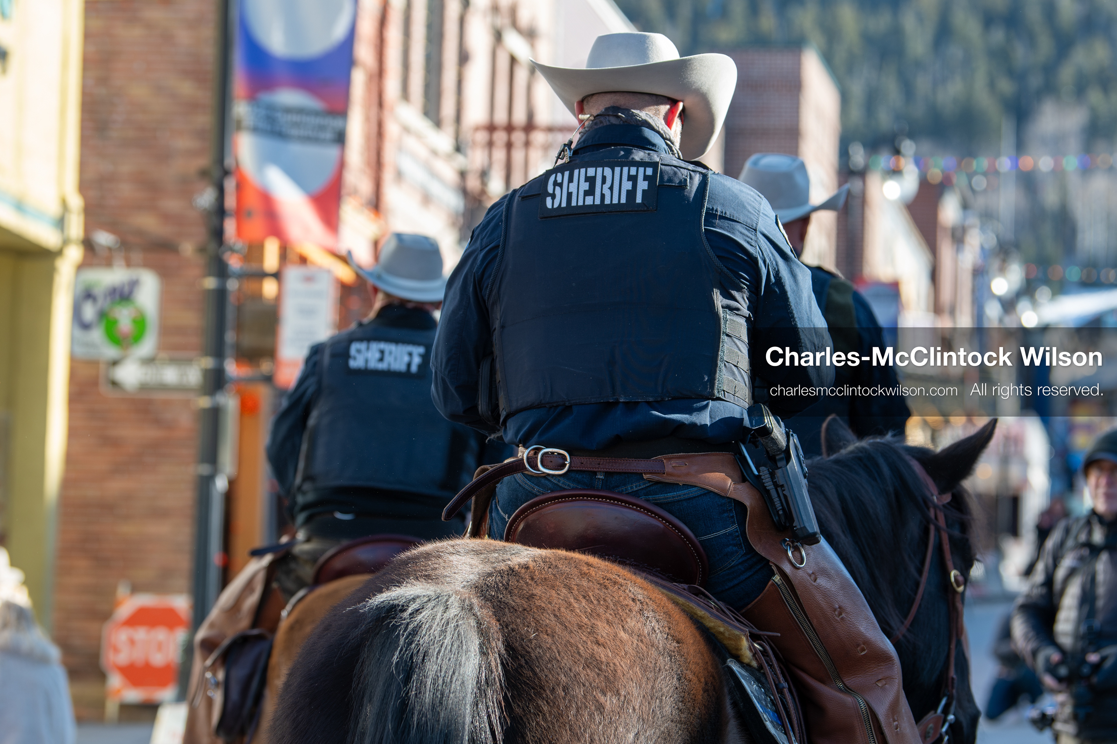  January 26, 2026, Park City, Utah, USA: Mounted law enforcement officers patrol Main Street during a protest opposing U.S. Immigration and Customs Enforcement (I.C.E.) ICE agents at the Sundance Film Festival in Park City, Utah, on Monday, Jan. 26, 2026. The event was held in response to the fatal shooting of Alex Pretti by a U.S. Border Patrol officer in Minneapolis. (Credit Image: © Charles McClintock Wilson/ZUMA Press Wire)