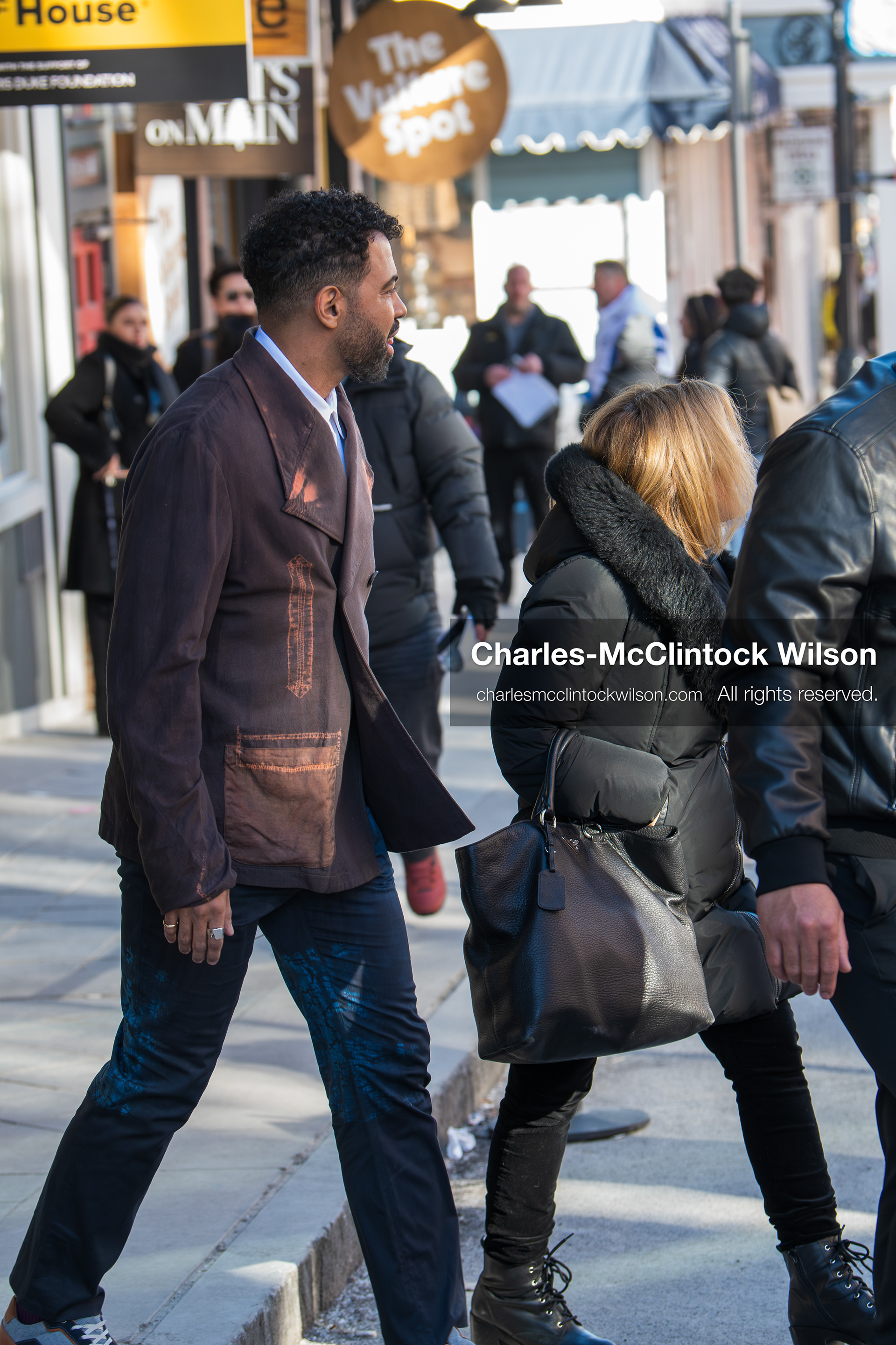 January 26, 2026, Park City, Utah, USA: US actor DAVEED DIGGS greets fans outside The Vulture Spot during the 2026 Sundance Film Festival in Park City, Utah. (Credit Image: © Charles McClintock Wilson/ZUMA Press Wire)