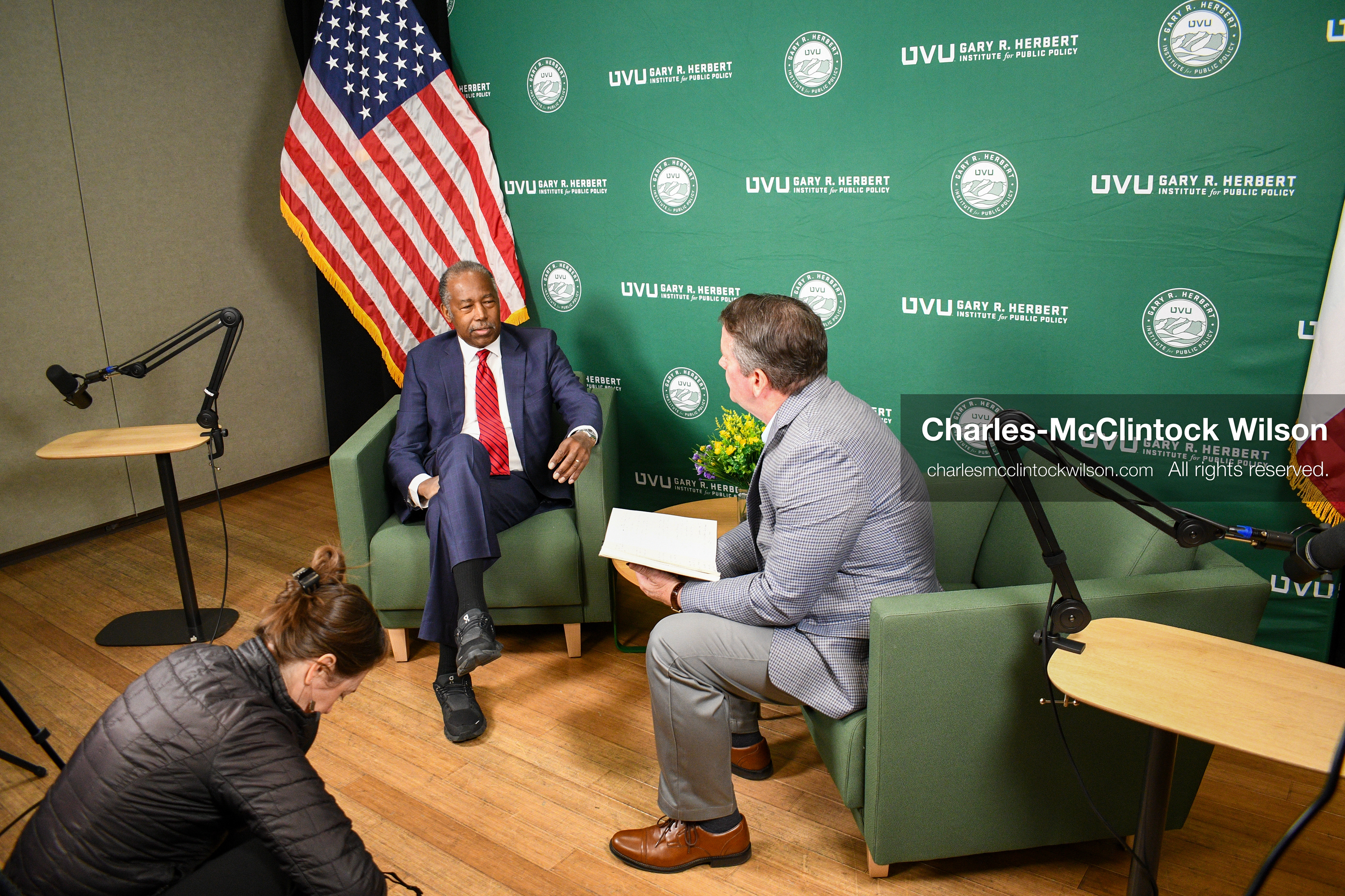 November 5, 2025, Orem, Utah, USA: Dr. Ben Carson, former U.S. Secretary of Housing and Urban Development and 2016 Republican presidential candidate, speaks with members of the press ahead of a public event hosted by the Gary R. Herbert Institute at Utah Valley University in Orem, Utah, on Nov. 5, 2025. (Credit Image: © Charles-McClintock Wilson/ZUMA Press Wire)