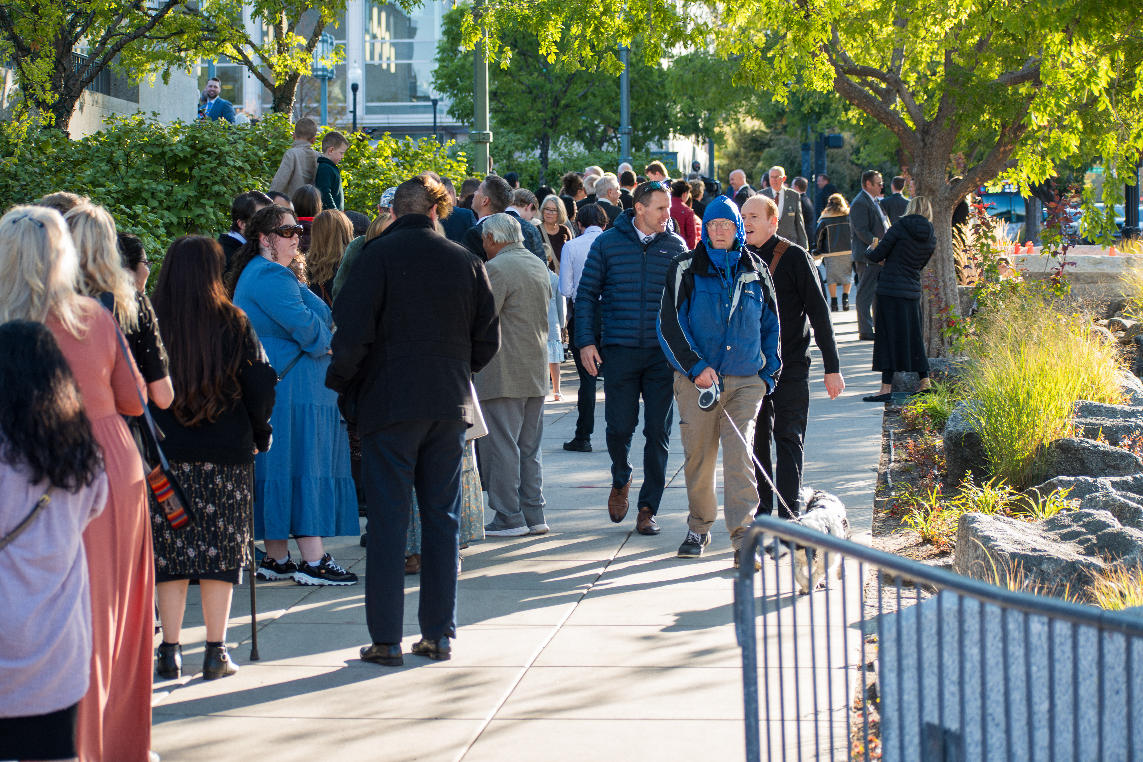 October 6, 2025, Salt Lake City, Utah, USA: People wait in line outside the Conference Center during the public viewing for RUSSELL M. NELSON, the 17th president of the Church of Jesus Christ of Latter-day Saints. Nelson died at his home in Salt Lake City, Utah, on September 27, 2025, at the age of 101. (Credit Image: © Charles-McClintock Wilson/ZUMA Press Wire)