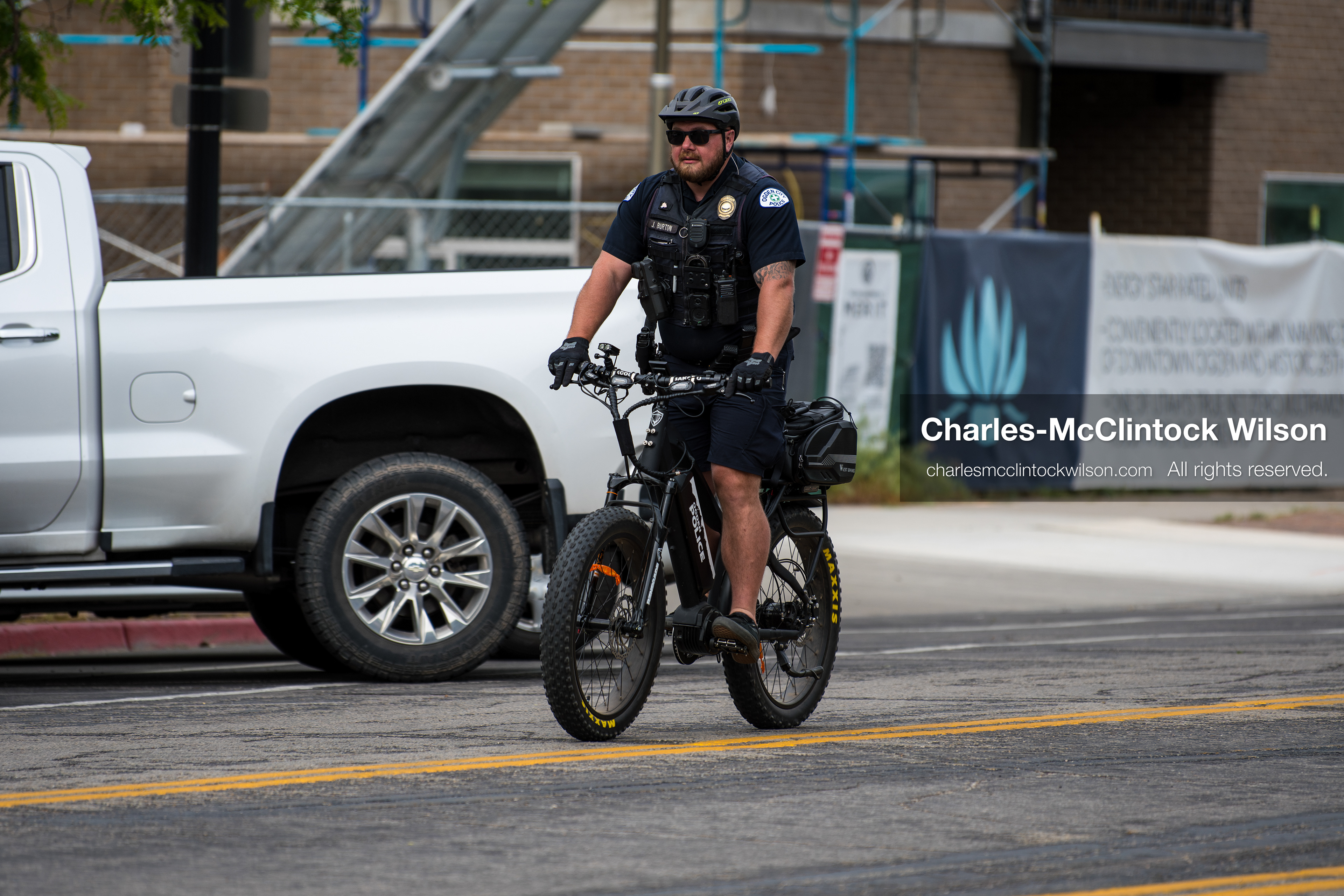 May 16, 2026, Ogden, Utah, USA: An Ogden Police Department officer patrols on an electric bicycle in Ogden, Utah, on Saturday, May 16, 2026, as part of the law enforcement presence for the 25th Annual America First Ogden Marathon. (Credit Image: © Charles-McClintock Wilson/ZUMA Press Wire)