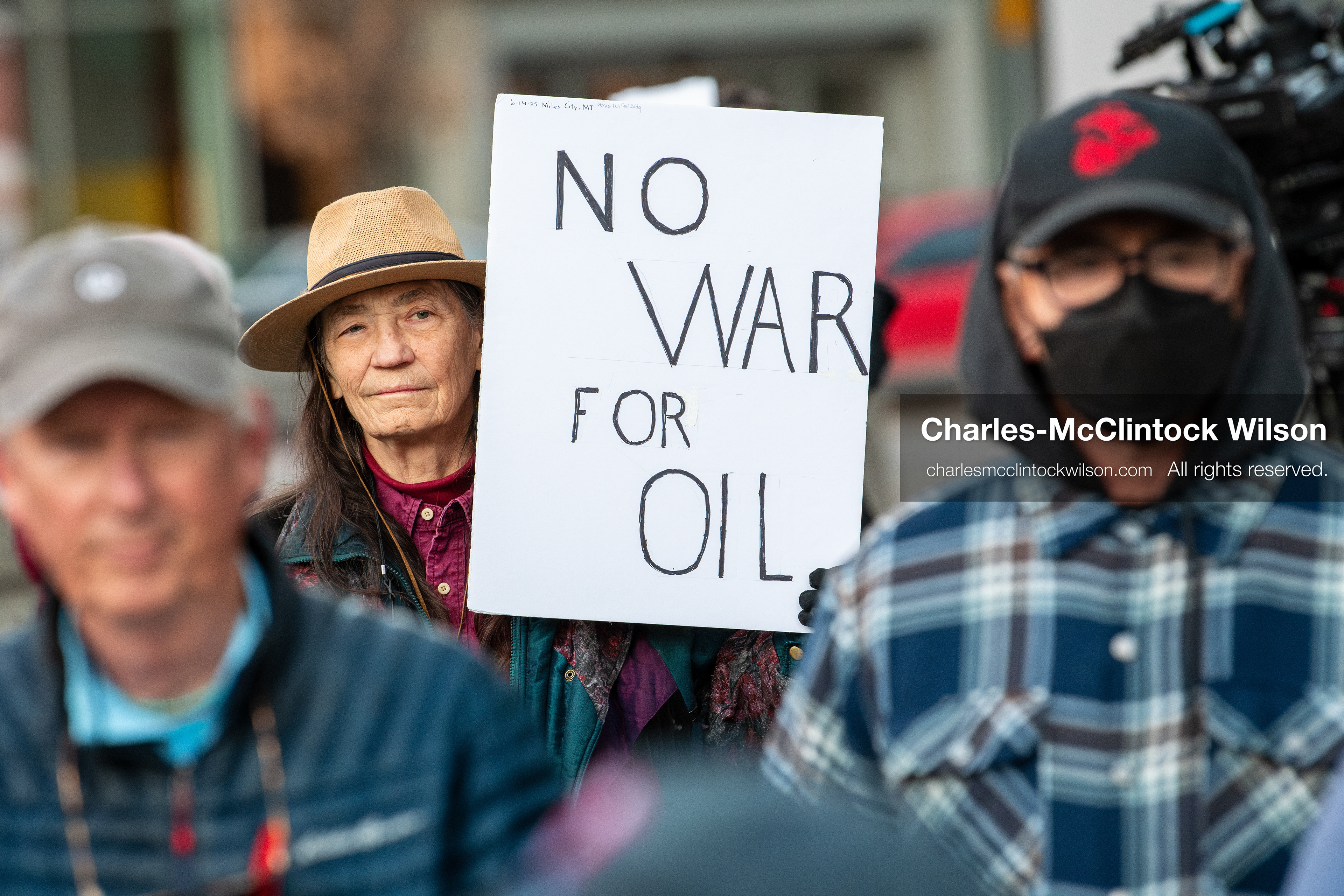 January 5, 2026, Salt Lake City, Utah, USA: A demonstrator holds a sign during a protest outside the Wallace Federal Building in Salt Lake City, Utah. The rally, organized by Salt Lake Indivisible, called for congressional limits on presidential war powers following recent US military actions in Venezuela involving the government of Nicolas Maduro. (Credit Image: (c) Charles‑McClintock Wilson/ZUMA Press Wire)