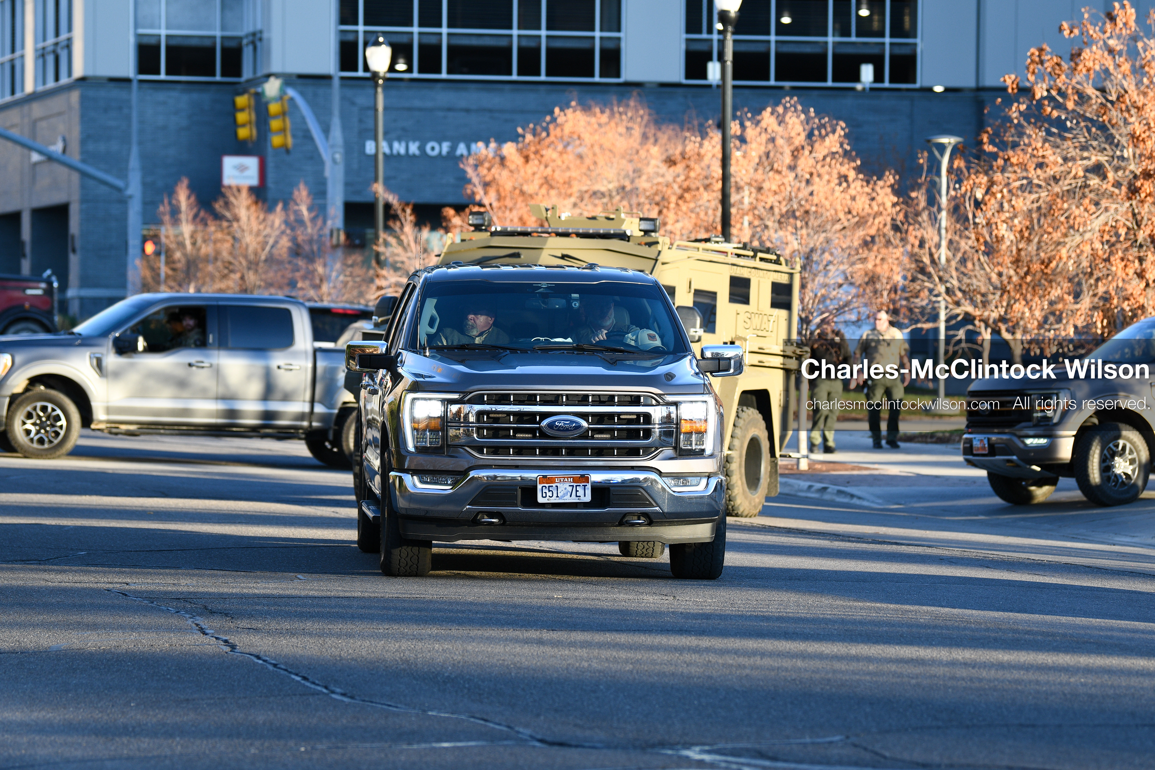 PROVO, UTAH, USA – DECEMBER 11, 2025: An armored vehicle operated by the Utah County Sheriff’s Office transports Tyler Robinson from the Fourth District Court in Provo following his first in‑person court appearance in the Charlie Kirk murder case. (Credit Image: © Charles‑McClintock Wilson/ZUMA Press Wire)