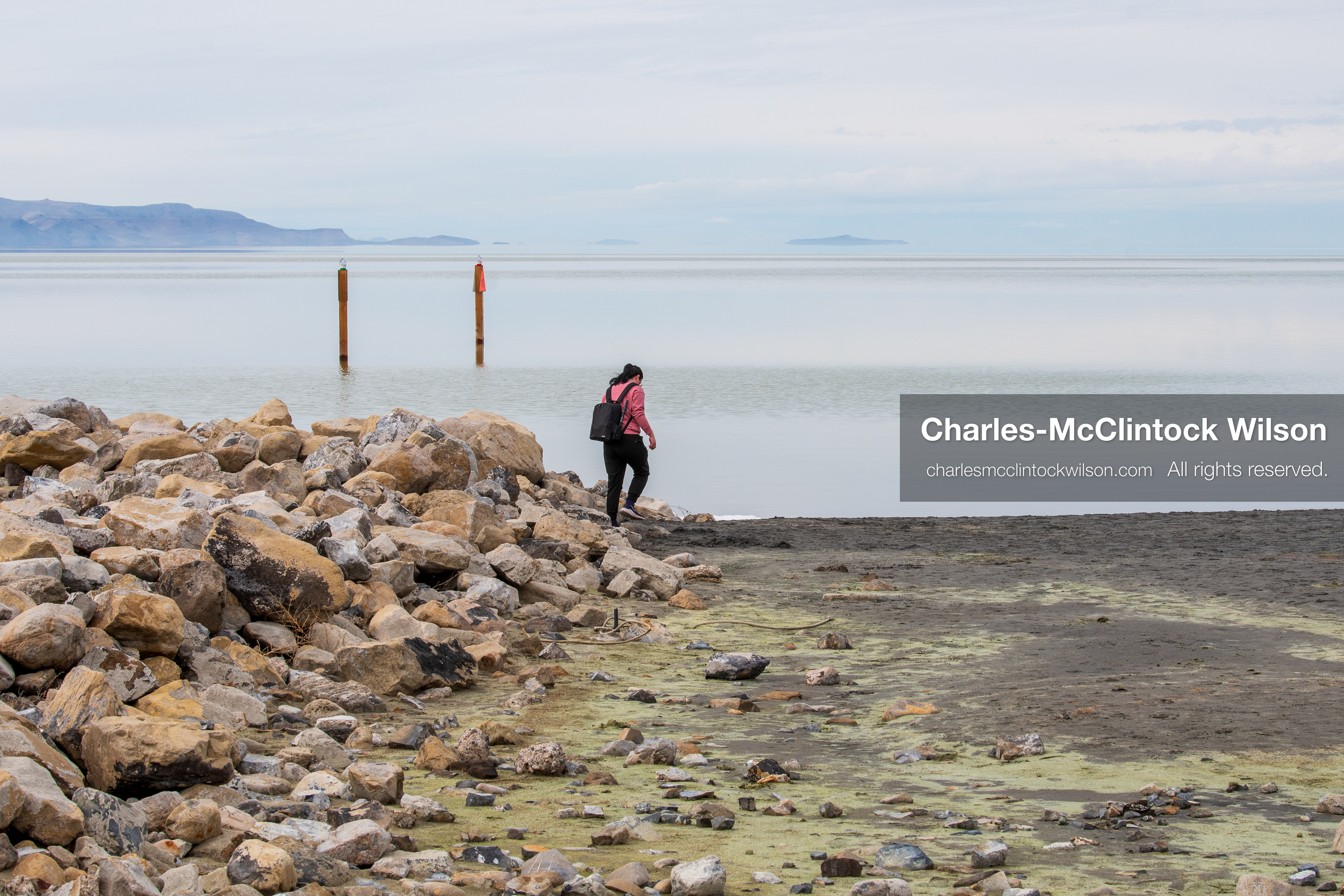 March 1, 2026, Great Salt Lake, Utah, USA: A person walks along the exposed shoreline of the Great Salt Lake as water levels in the region remain historically low. Reports from state officials and the Great Salt Lake Strike Team state that the lake continues to fall within a serious adverse‑effects range, with elevations among the lowest recorded in more than one hundred years. The lake has drawn increased public attention as lawmakers consider large‑scale water projects and long‑term plans to address declining conditions. (Credit Image: © Charles‑McClintock Wilson/ZUMA Press Wire)