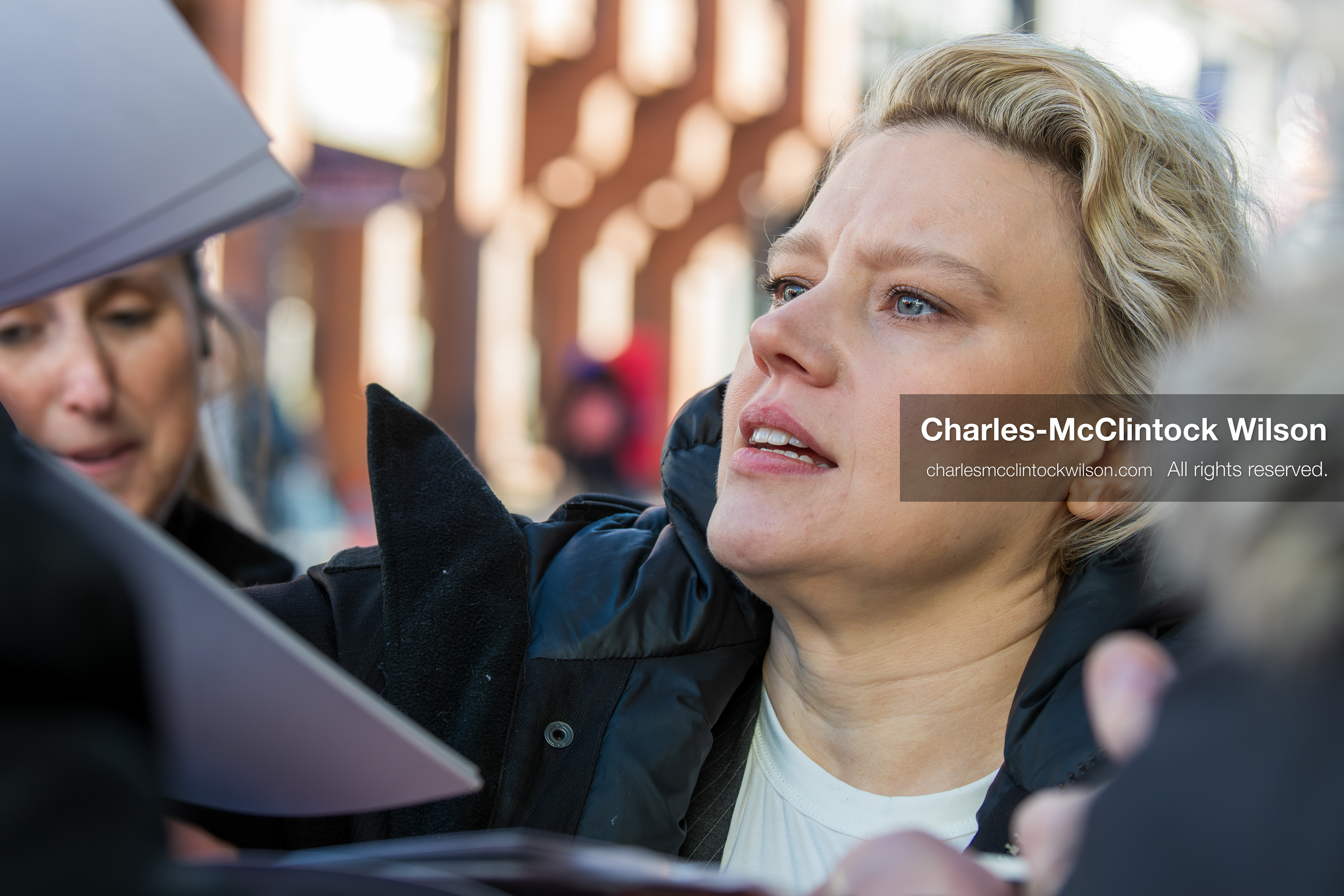 January 26, 2026, Park City, Utah, USA: US actress and comedian KATE MCKINNON signs autographs while leaving The Vulture Spot during the 2026 Sundance Film Festival in Park City, Utah. (Credit Image: © Charles McClintock Wilson/ZUMA Press Wire)