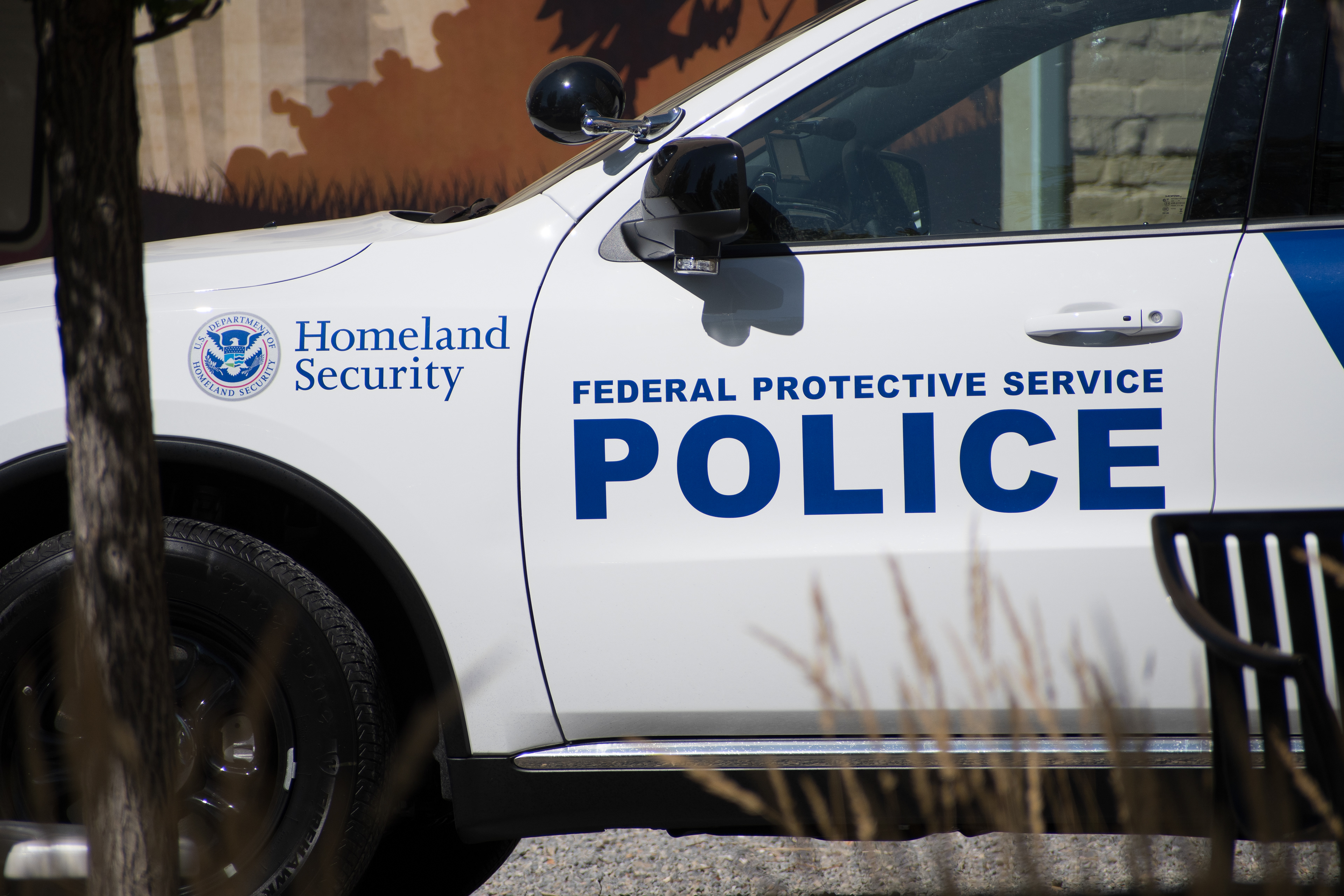 September 15, 2025 – Provo, Utah, United States: A Homeland Security vehicle is seen outside the Utah Valley Convention Center during a Department of Homeland Security career expo aimed at recruiting law enforcement and security personnel. Photograph by Charles‑McClintock Wilson / ZUMA Press Wire 