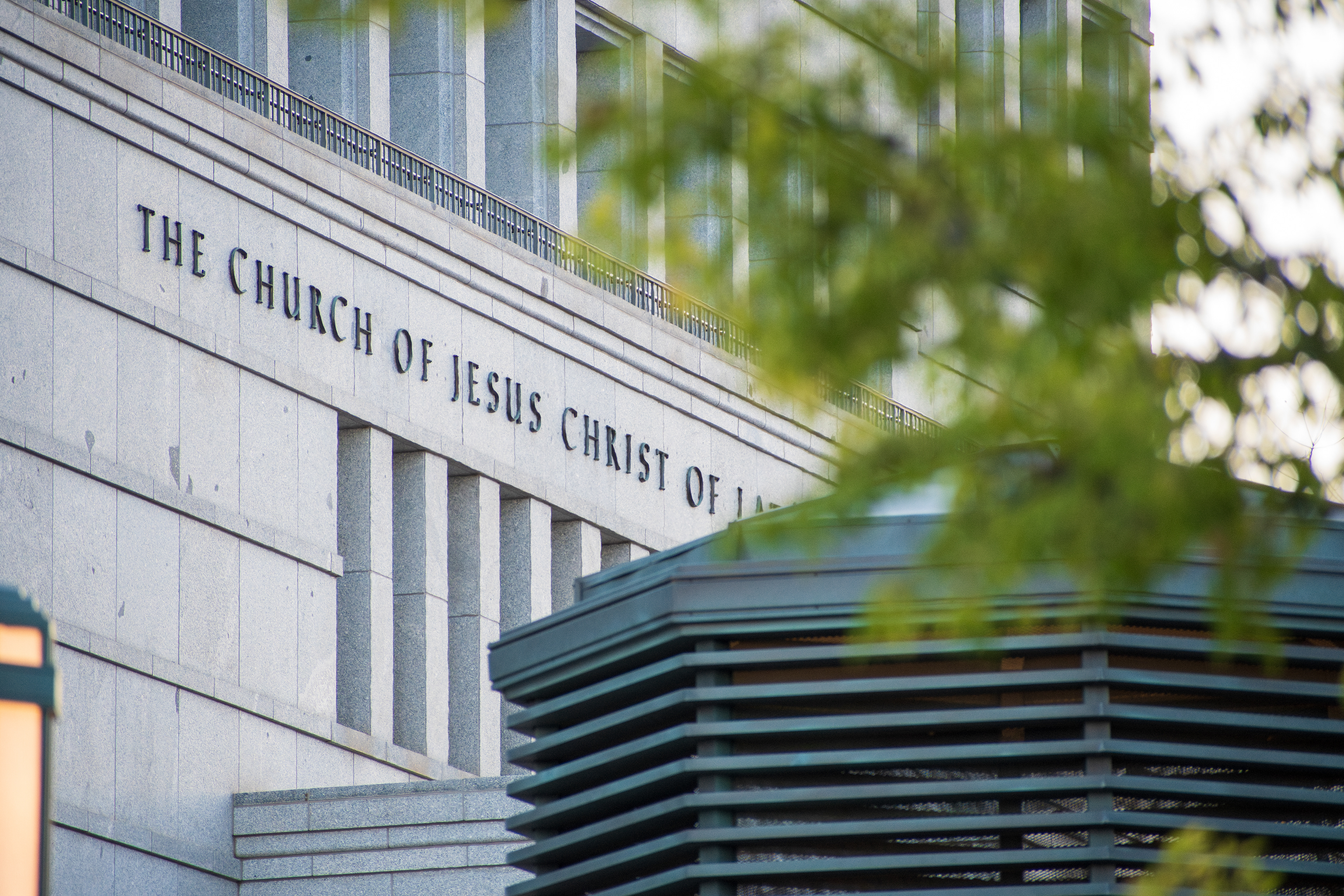 October 6, 2025, Salt Lake City, Utah, USA: Exterior view of the Conference Center of the Church of Jesus Christ of Latter-day Saints during the public viewing for Russell M. Nelson, the Church's 17th president. Nelson died at his home in Salt Lake City, Utah, on September 27, 2025, at the age of 101. (Credit Image: © Charles-McClintock Wilson/ZUMA Press Wire)