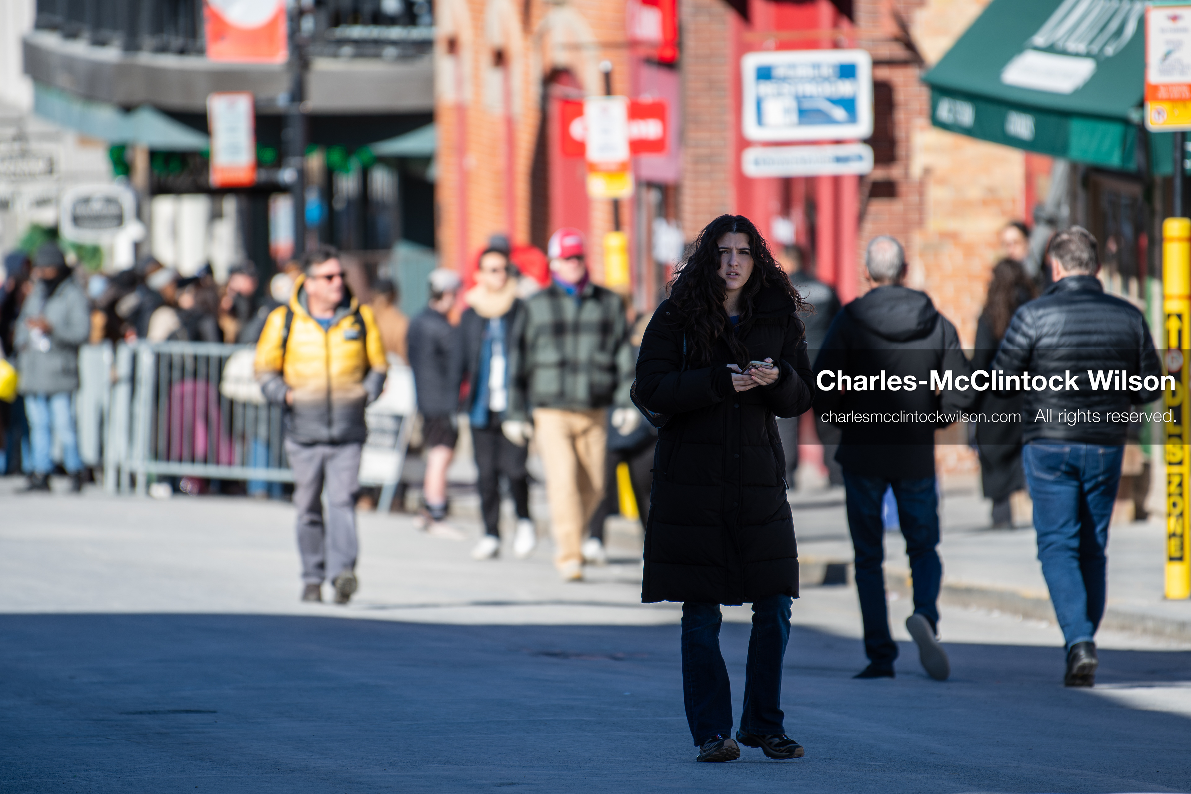  January 26, 2026, Park City, Utah, USA: Pedestrians walk along Main Street during the 2026 Sundance Film Festival in Park City, Utah, on Monday, Jan. 26, 2026. (Credit Image: © Charles McClintock Wilson/ZUMA Press Wire)