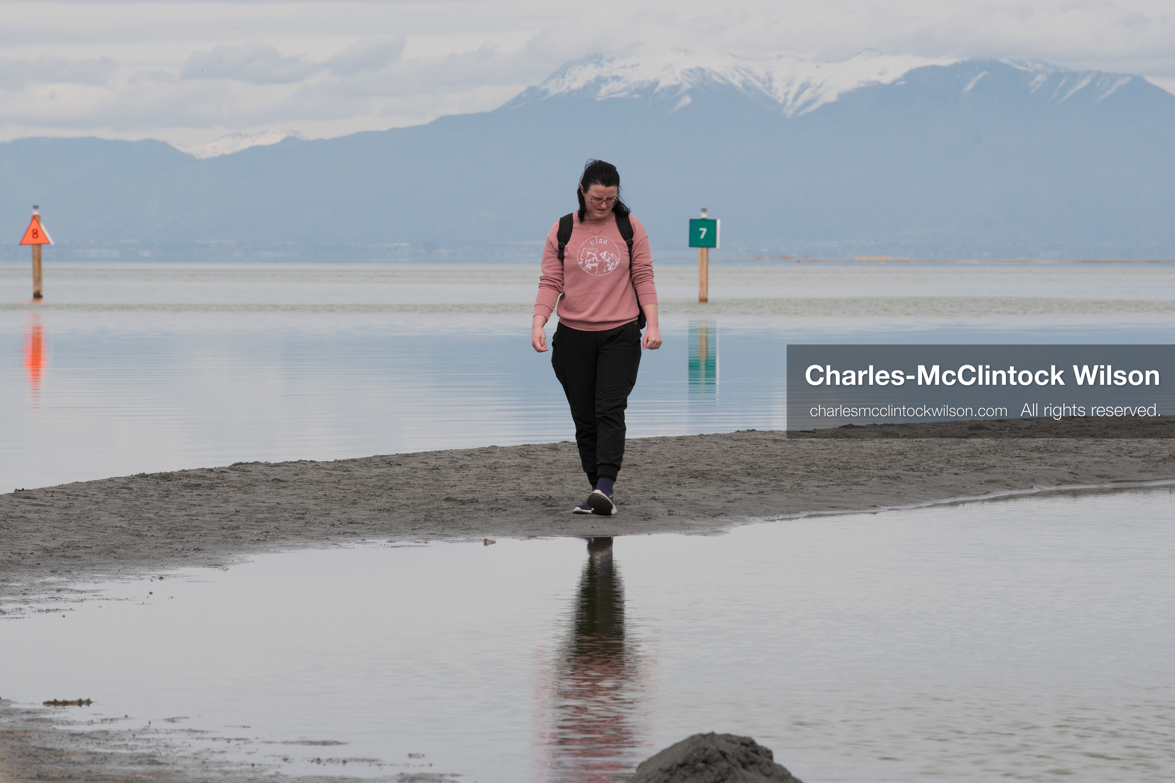 March 1, 2026, Great Salt Lake, Utah, USA: A person walks along the exposed shoreline of the Great Salt Lake as water levels in the region remain historically low. Reports from state officials and the Great Salt Lake Strike Team state that the lake continues to fall within a serious adverse‑effects range, with elevations among the lowest recorded in more than one hundred years. The lake has drawn increased public attention as lawmakers consider large‑scale water projects and long‑term plans to address declining conditions. (Credit Image: © Charles‑McClintock Wilson/ZUMA Press Wire)