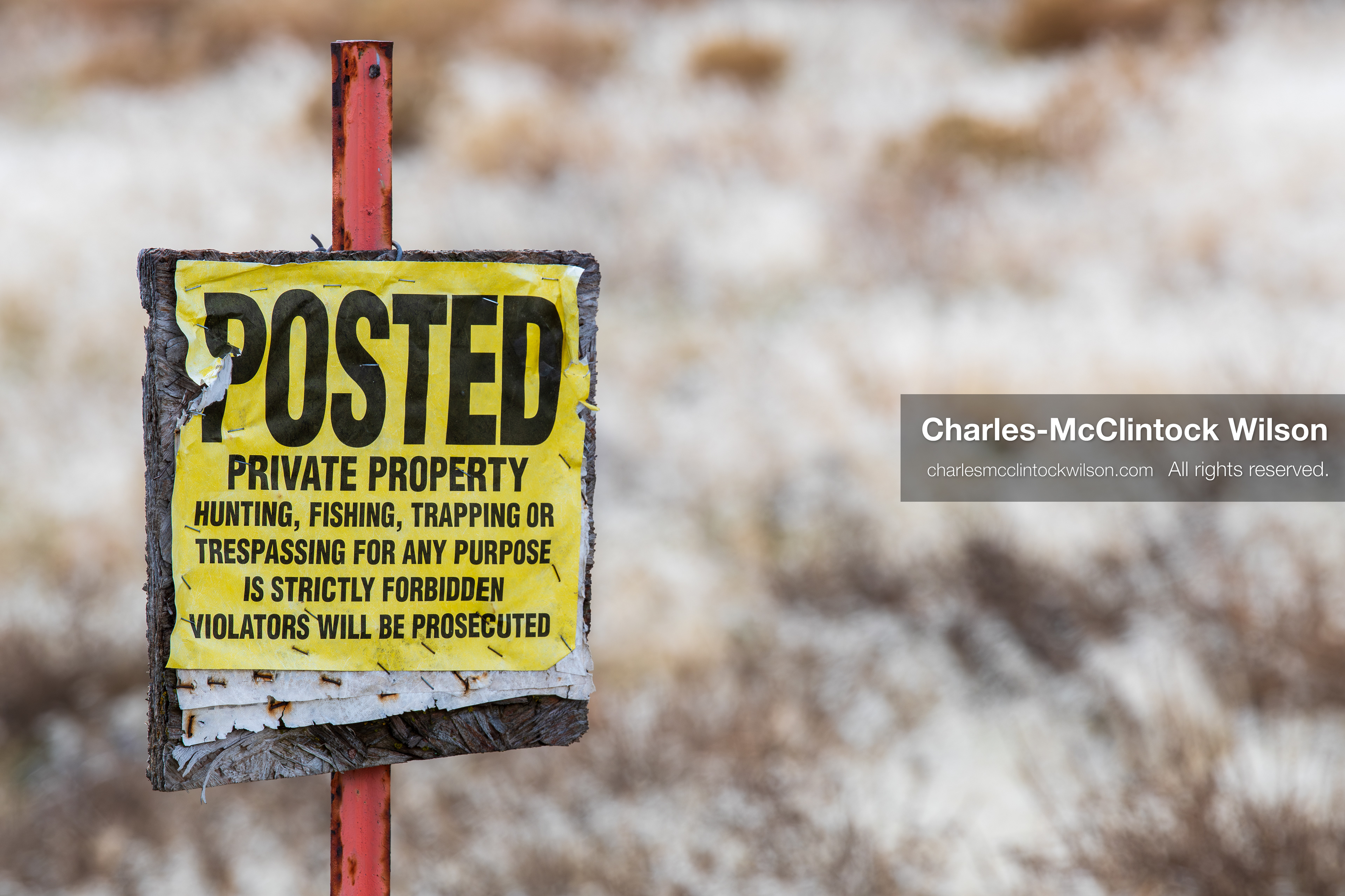 January 1, 2026, Saratoga Springs, Utah, USA: A sign warns against trespassing near Utah Lake on January 1, 2026, in Saratoga Springs, Utah, USA. The notice prohibits hunting, fishing, trapping, or entry for any purpose and threatens prosecution. (Credit Image: © Charles-McClintock Wilson/ZUMA Press Wire)