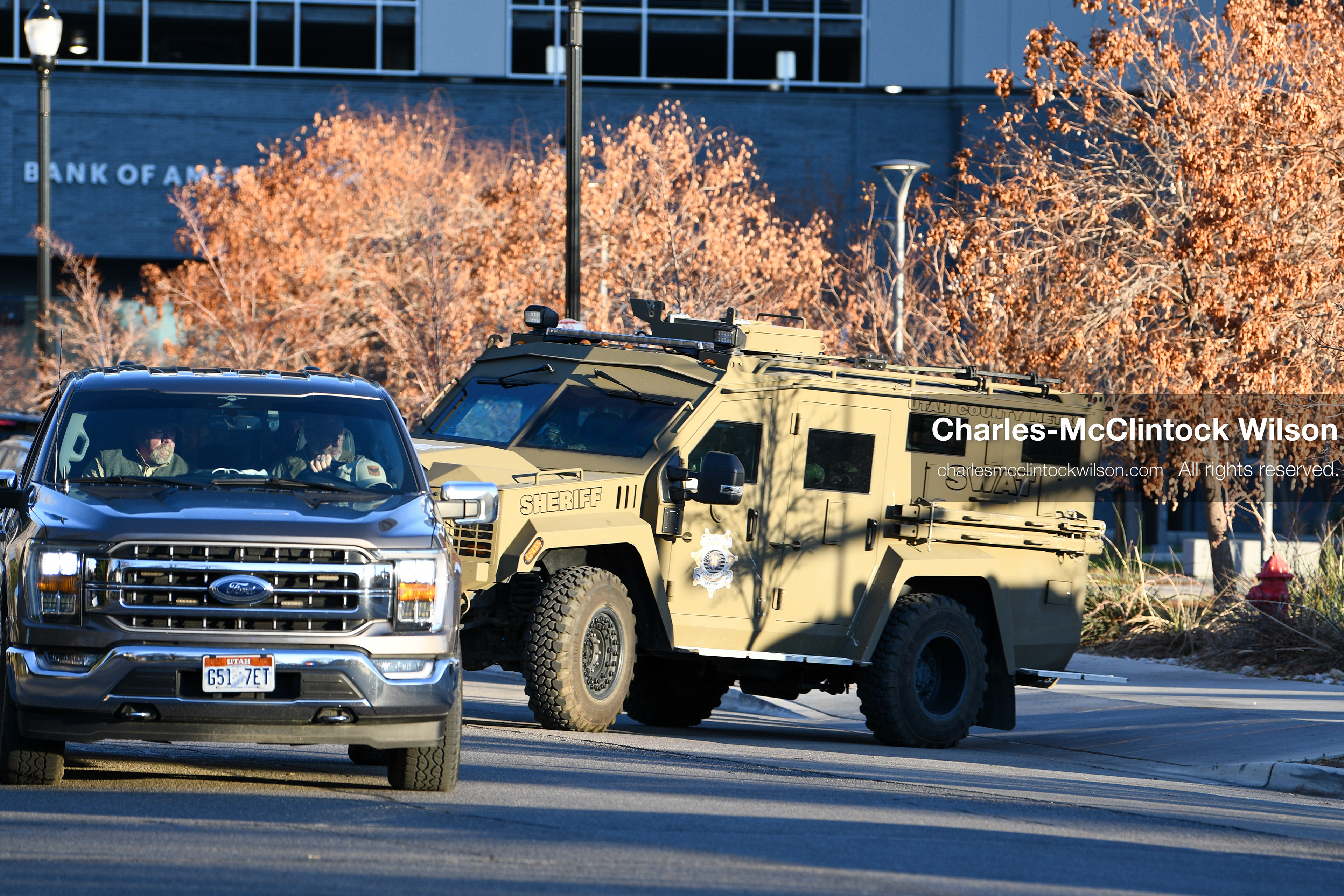 PROVO, UTAH, USA – DECEMBER 11, 2025: An armored vehicle operated by the Utah County Sheriff’s Office transports Tyler Robinson from the Fourth District Court in Provo following his first in‑person court appearance in the Charlie Kirk murder case. (Credit Image: © Charles‑McClintock Wilson/ZUMA Press Wire)