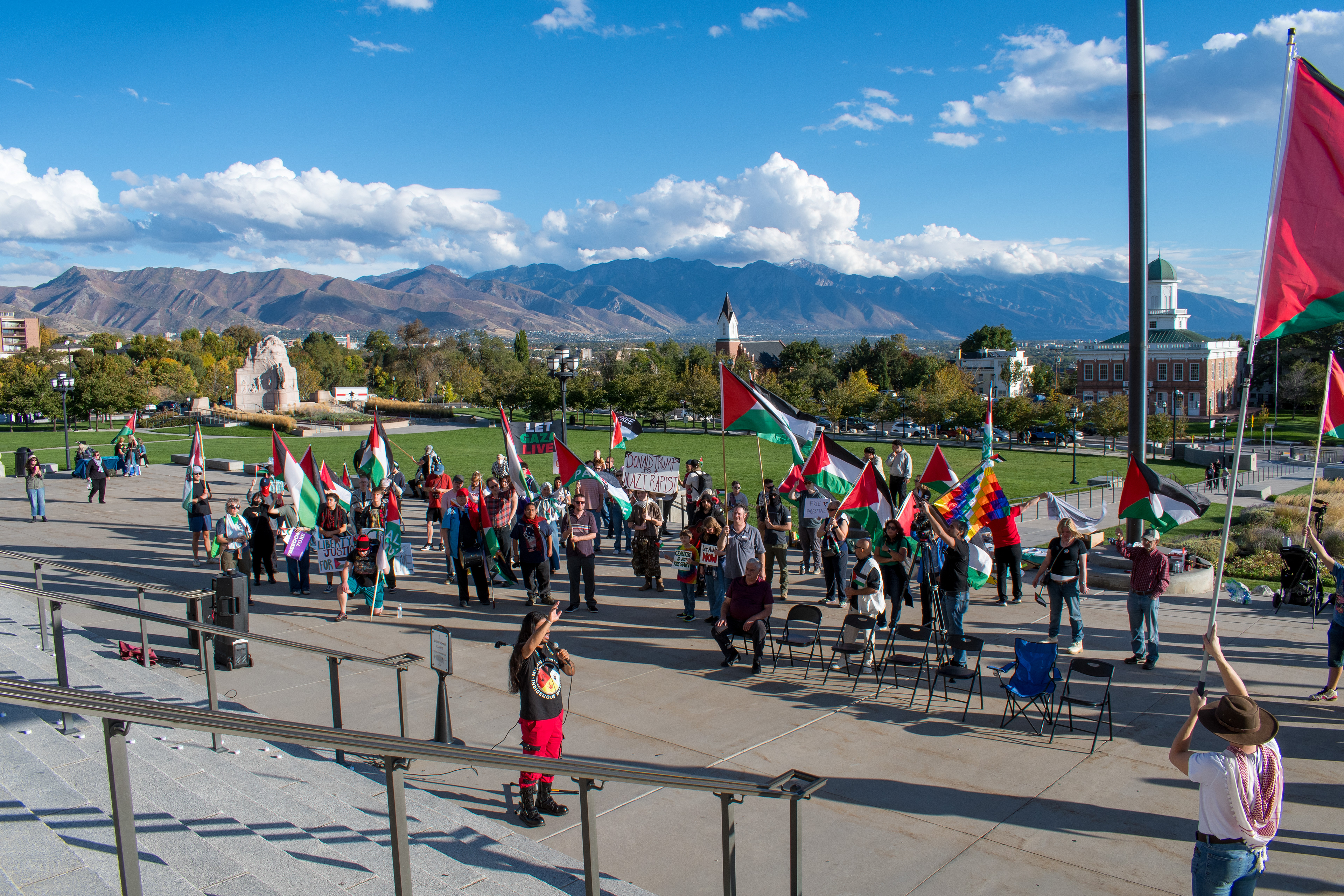 October 10, 2025, Salt Lake City, Utah, USA: Pro-Palestine demonstrators gather in front of the Utah State Capitol during the Free Palestine Rally. Participants hold flags and signs as part of the public demonstration. (Credit Image: © Charles-McClintock Wilson/ZUMA Press Wire)