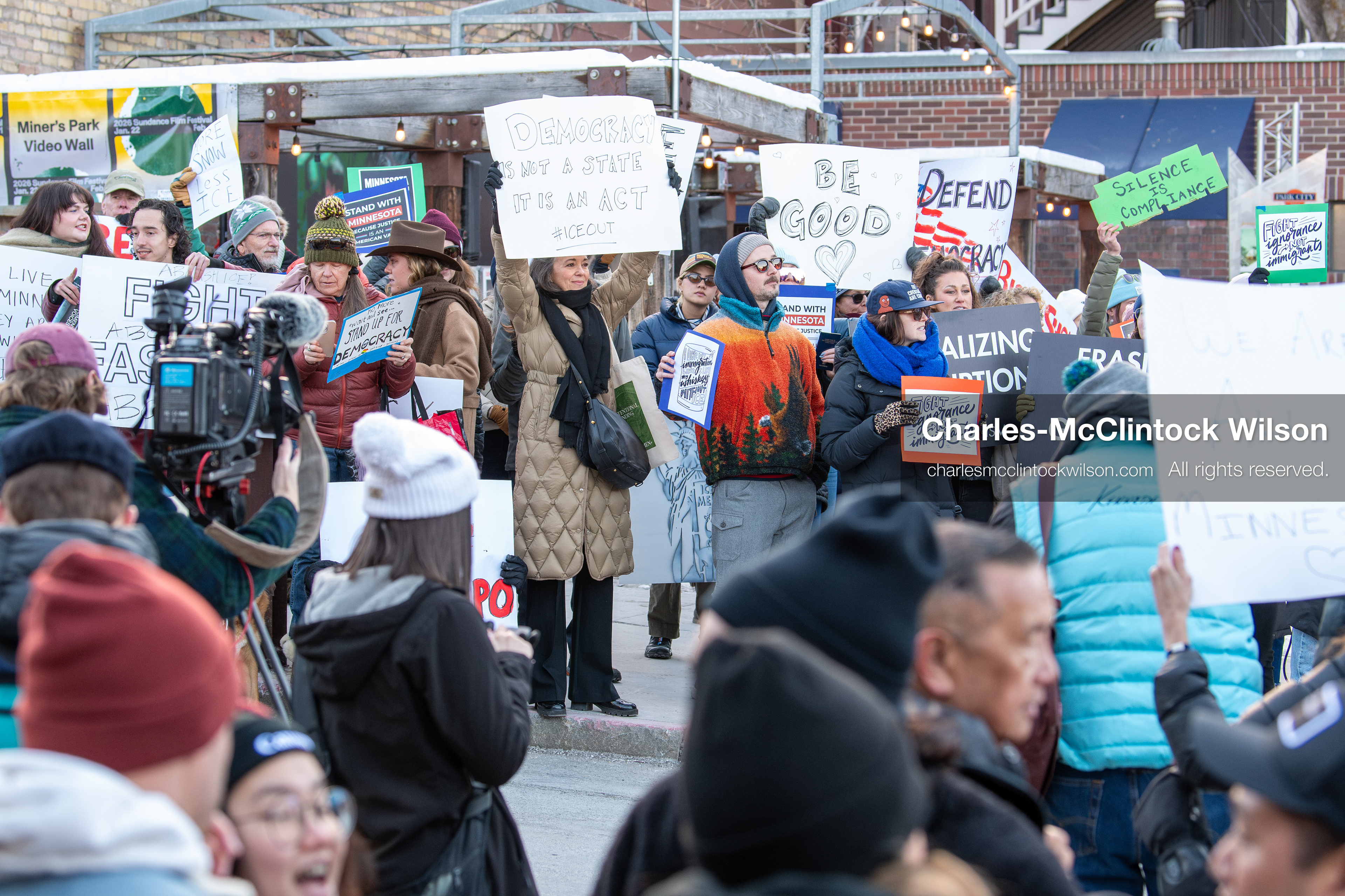 January 26, 2026, Park City, Utah, USA: Demonstrators gather on Main Street holding signs and American flags during a protest opposing U.S. Immigration and Customs Enforcement (I.C.E.) ICE agents at the Sundance Film Festival in Park City, Utah, on Monday, Jan. 26, 2026. The event was held in response to the fatal shooting of Alex Pretti by a U.S. Border Patrol officer in Minneapolis. (Credit Image: © Charles McClintock Wilson/ZUMA Press Wire)