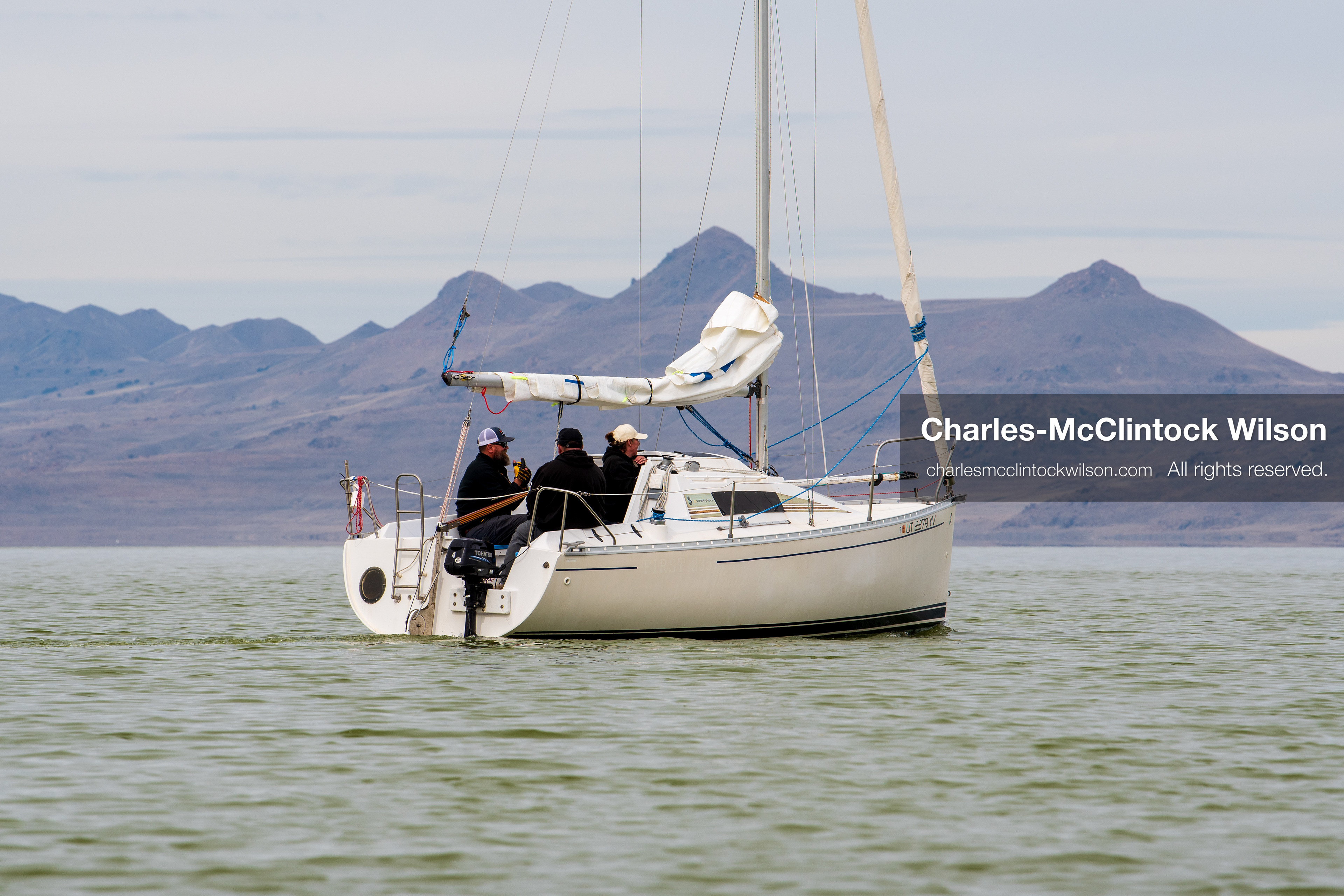 March 1, 2026, Great Salt Lake, Utah, USA: A sailboat moves across calm water at the Great Salt Lake as the region continues to experience historically low water levels. Reports from state officials and the Great Salt Lake Strike Team state that the lake remains in a serious adverse‑effects range, with elevations among the lowest recorded in more than one hundred years. The lake has drawn increased public attention as lawmakers consider large‑scale water projects and long‑term plans to address declining conditions. (Credit Image: © Charles‑McClintock Wilson/ZUMA Press Wire)