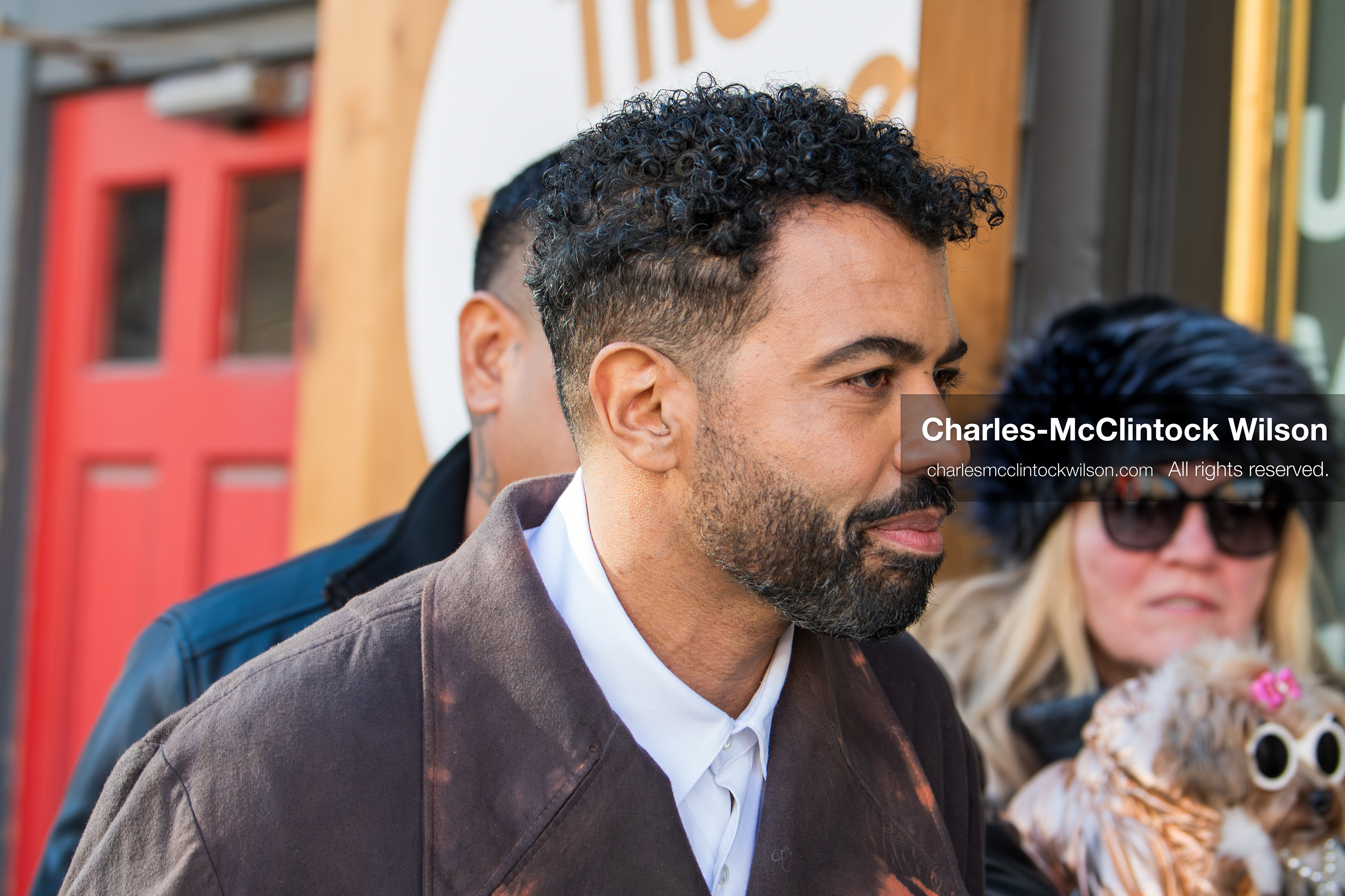 January 26, 2026, Park City, Utah, USA: US actor DAVEED DIGGS greets fans outside The Vulture Spot during the 2026 Sundance Film Festival in Park City, Utah. (Credit Image: © Charles McClintock Wilson/ZUMA Press Wire)