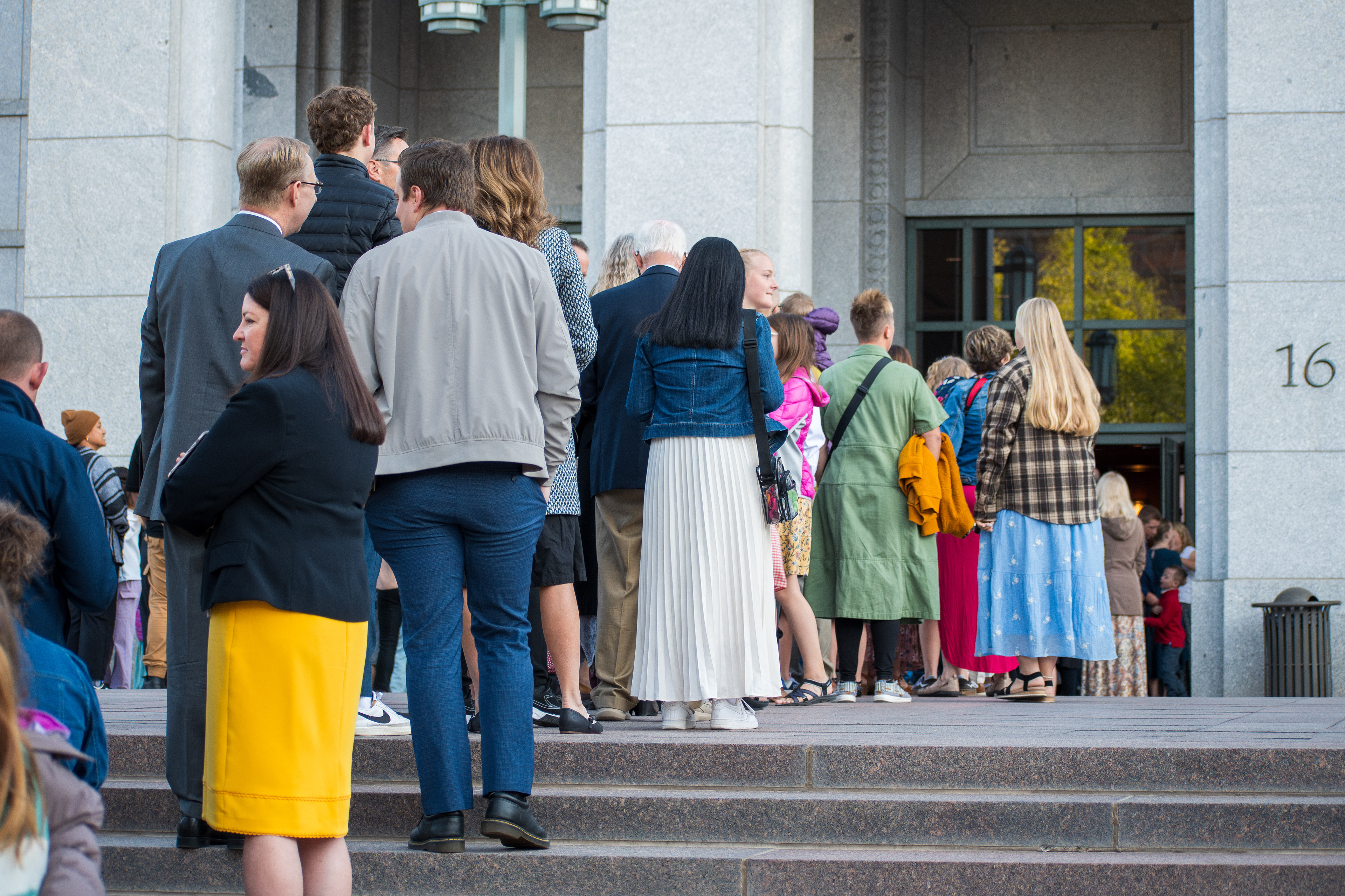 October 6, 2025, Salt Lake City, Utah, USA: People wait in line outside the Conference Center during the public viewing for RUSSELL M. NELSON, the 17th president of the Church of Jesus Christ of Latter-day Saints. Nelson died at his home in Salt Lake City, Utah, on September 27, 2025, at the age of 101. (Credit Image: © Charles-McClintock Wilson/ZUMA Press Wire)