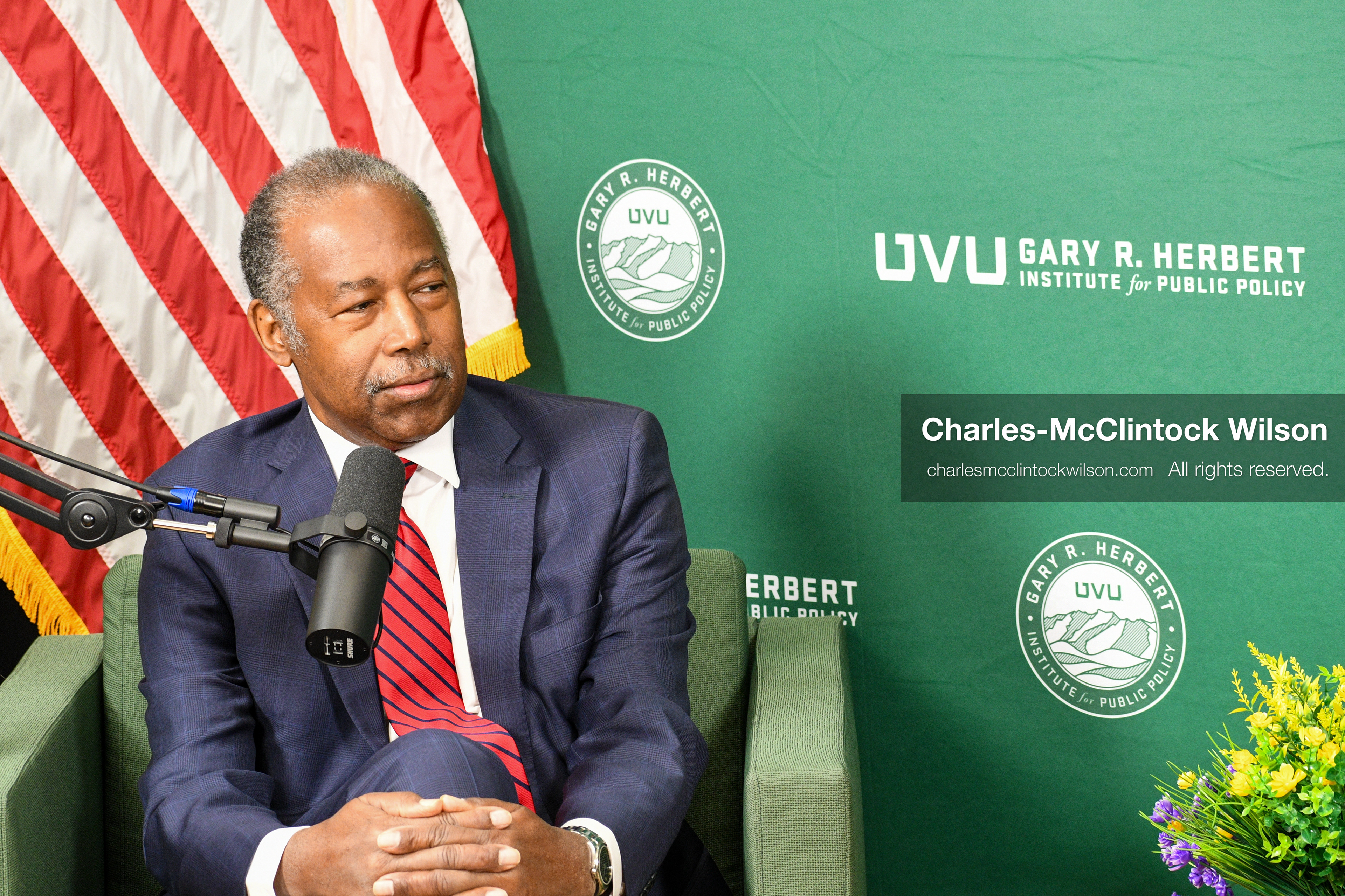 November 5, 2025, Orem, Utah, USA: Dr. Ben Carson, former U.S. Secretary of Housing and Urban Development and 2016 Republican presidential candidate, speaks with members of the press ahead of a public event hosted by the Gary R. Herbert Institute at Utah Valley University in Orem, Utah, on Nov. 5, 2025. (Credit Image: © Charles-McClintock Wilson/ZUMA Press Wire)