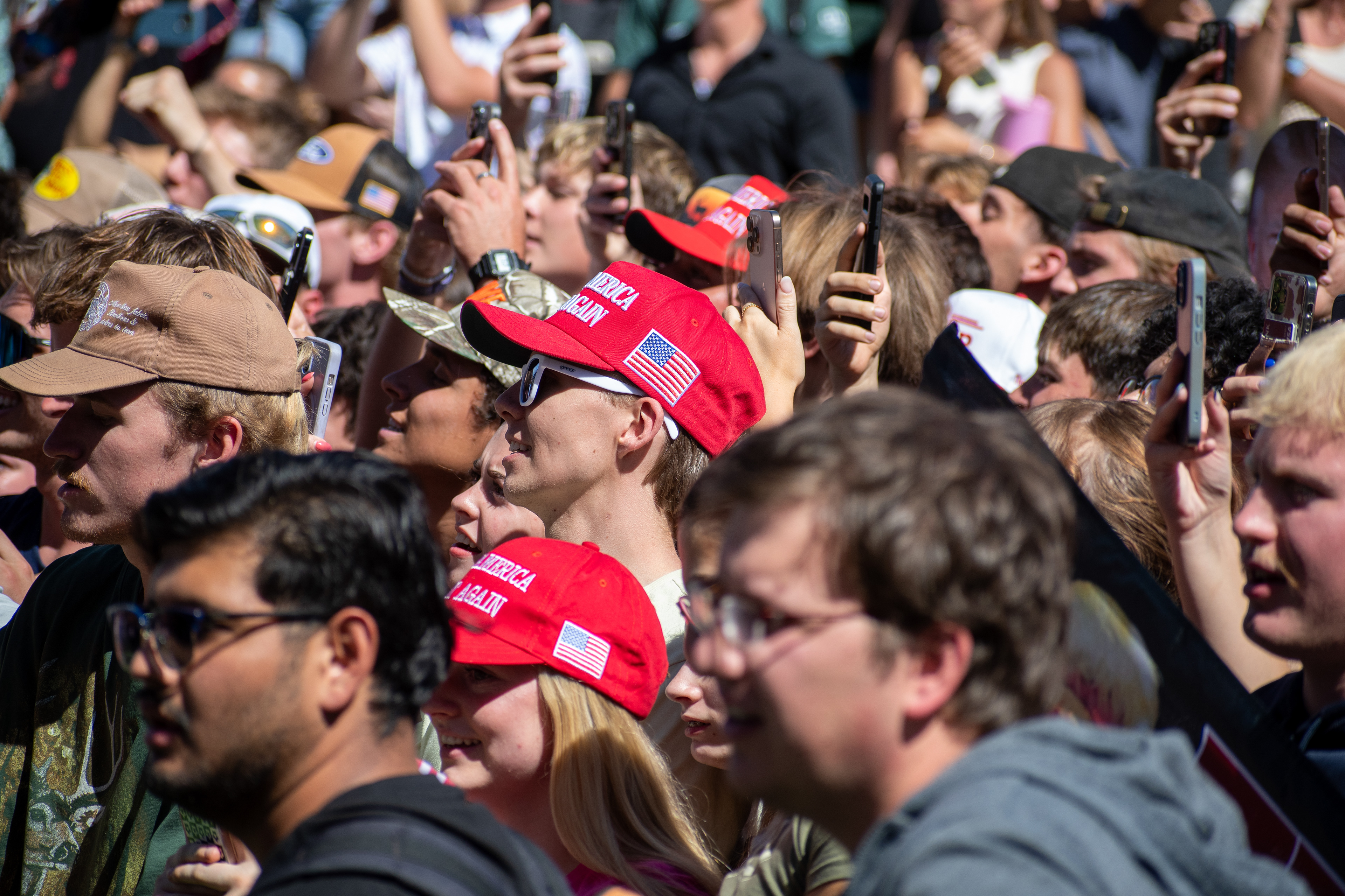  OREM, UTAH – SEPTEMBER 10, 2025: Attendees gather in close formation at Utah Valley University for the opening stop of the American Comeback Tour. The image captures a moment of shared anticipation and civic presence, reflecting the energy, emotion, and communal engagement that defined the event’s intended spirit. © Charles-McClintock Wilson / ZUMA Press