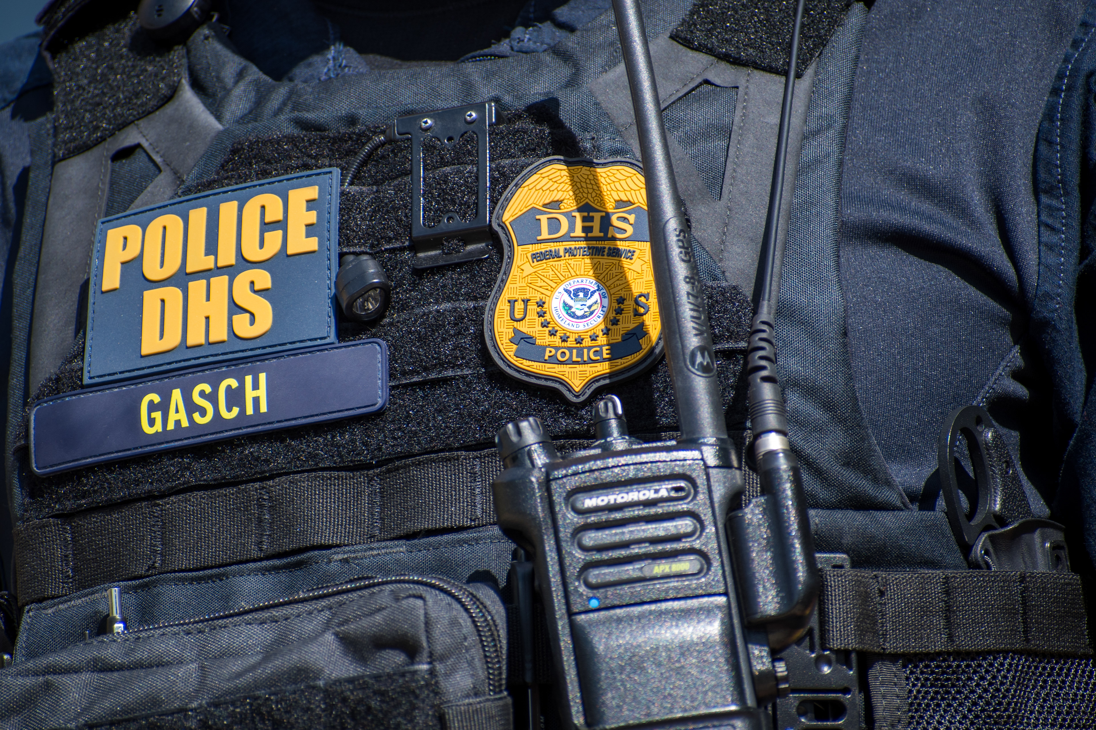 September 15, 2025 – Provo, Utah, United States: A Homeland Security police officer stands outside the Utah Valley Convention Center during a Department of Homeland Security career expo focused on recruiting law enforcement and security personnel. Photograph by Charles‑McClintock Wilson / ZUMA Press Wire