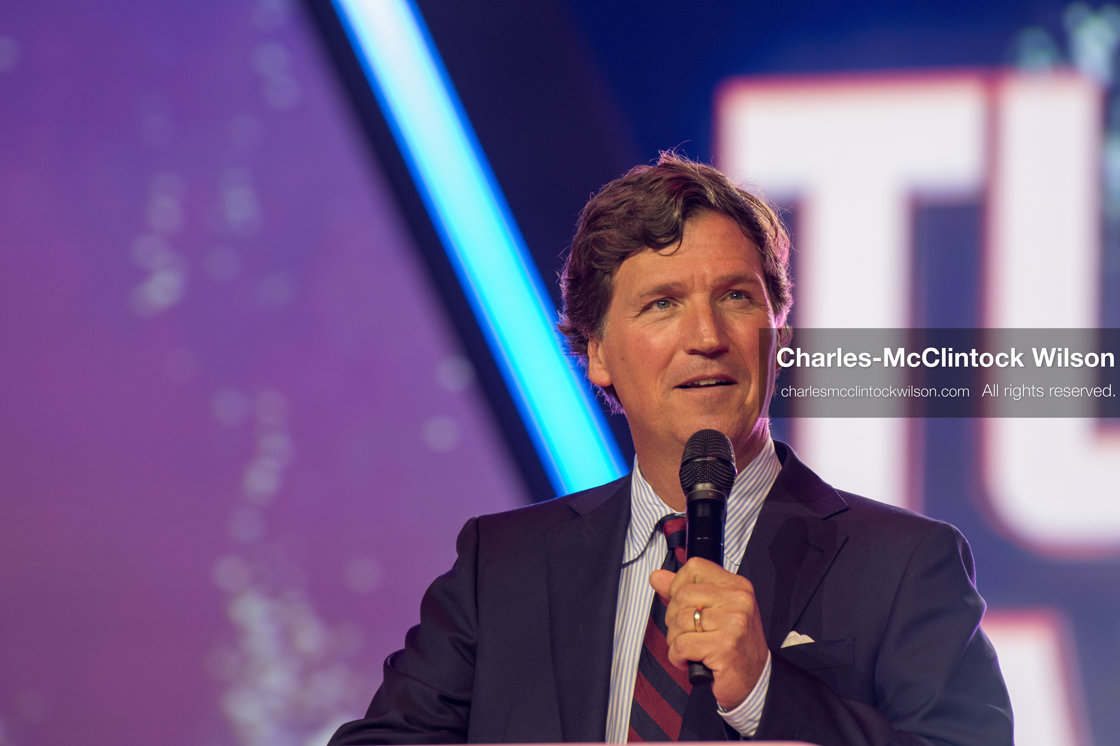 December 18, 2025, Phoenix, Arizona, USA: Tucker Carlson speaks on Day One of Turning Point USA’s AmericaFest 2025 at the Phoenix Convention Center in Phoenix, Arizona.   (Credit Image: © Charles‑McClintock Wilson/ZUMA Press Wire)