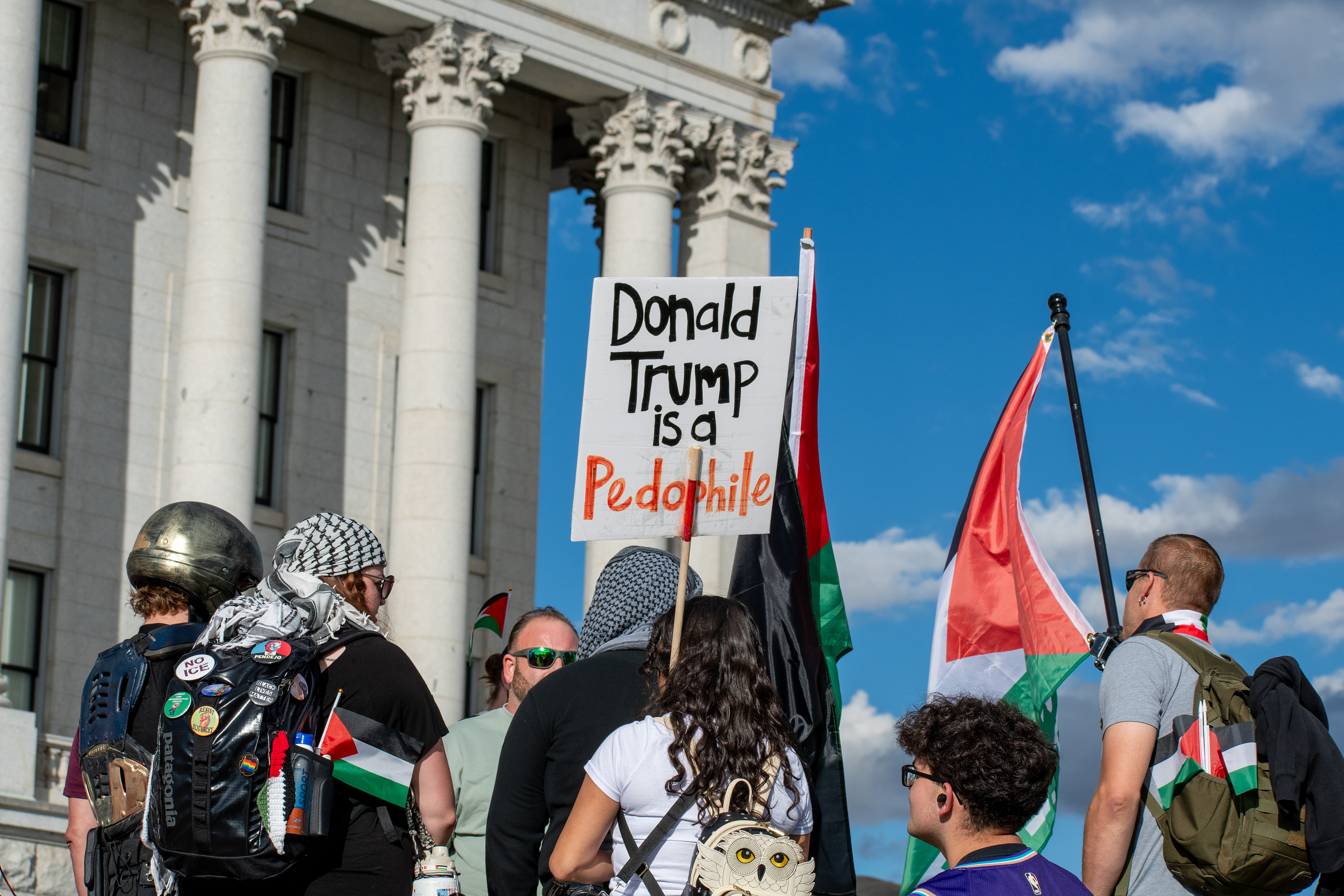 October 10, 2025, Salt Lake City, Utah, USA: Pro-Palestine demonstrators gather in front of the Utah State Capitol during the Free Palestine Rally. Participants hold flags and signs as part of the public demonstration. (Credit Image: © Charles-McClintock Wilson/ZUMA Press Wire)