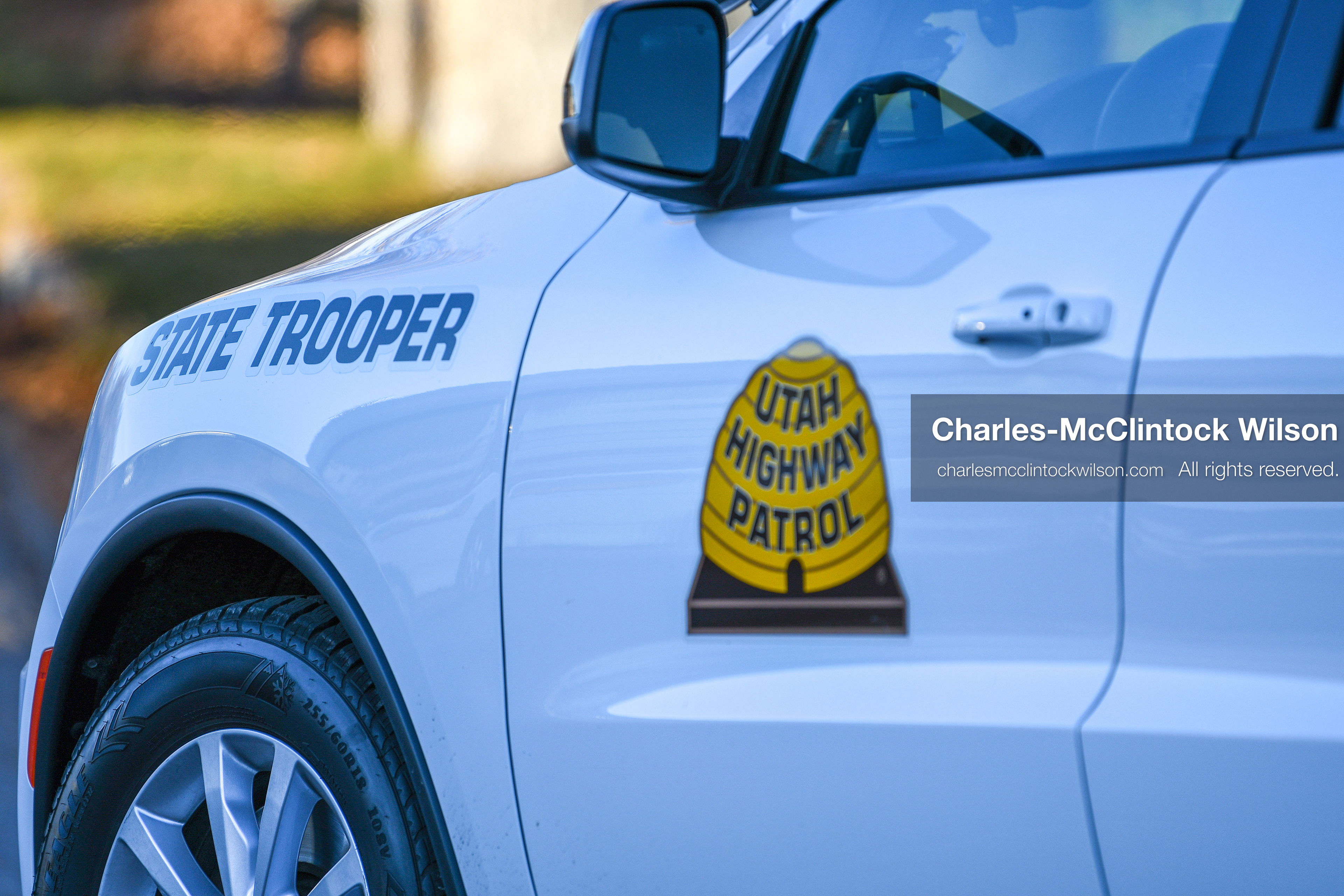 PROVO, UTAH, USA – DECEMBER 11, 2025: A Utah Highway Patrol vehicle is parked near the Fourth District Court in Provo during the first in‑person court appearance of Tyler Robinson in the Charlie Kirk murder case. (Credit Image: © Charles‑McClintock Wilson/ZUMA Press Wire)