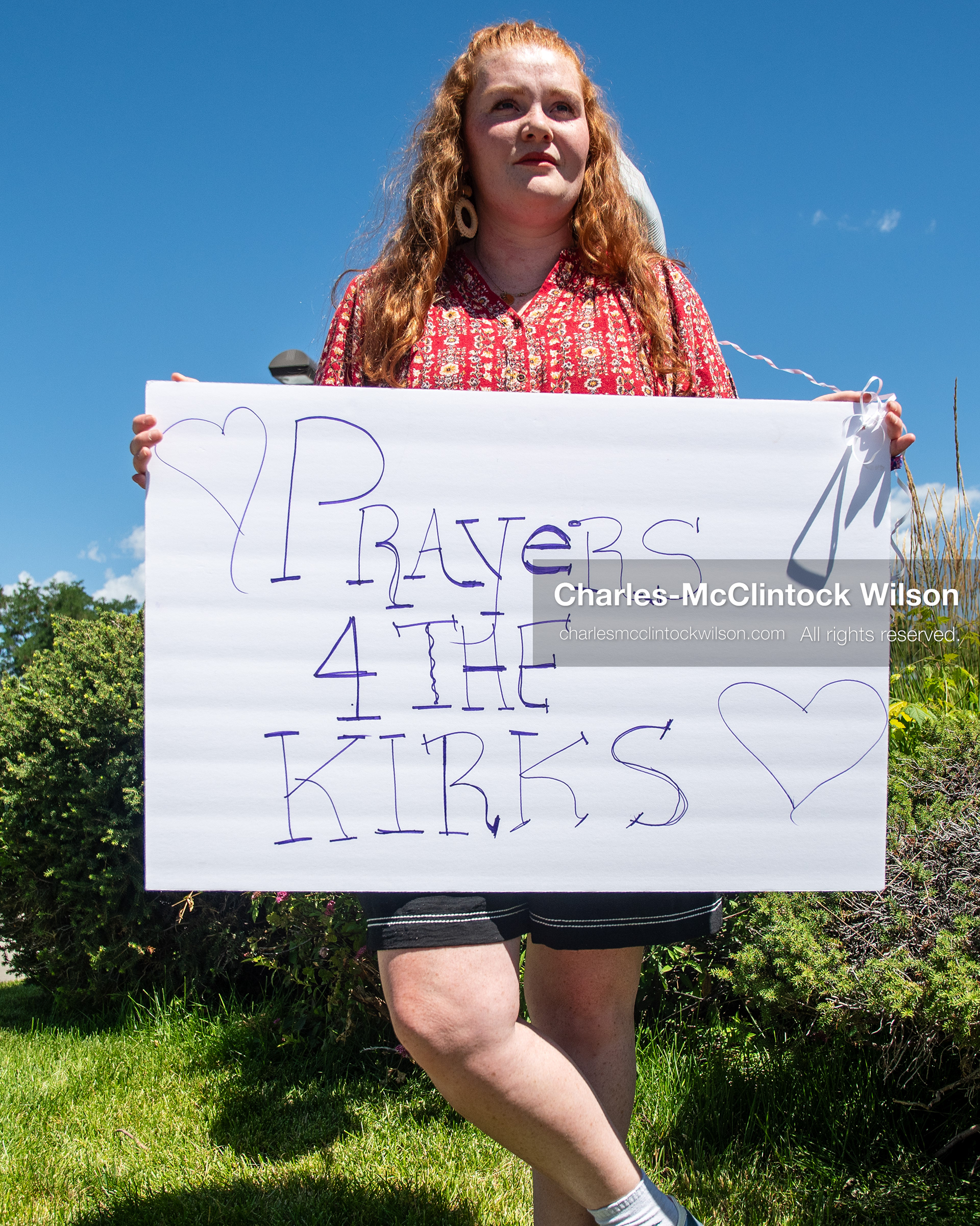July 8, 2026, Provo, Utah, USA: SYDNEY YOUNG holds a sign reading “Prayers 4 the Kirks” outside the Fourth District Court in Provo during the third day of the preliminary hearing in the Tyler Robinson case. Supporters gathered near the courthouse as prosecutors continued presenting evidence to determine whether probable cause exists for the case to proceed to trial after Charlie Kirk was fatally shot at Utah Valley University in 2025. (Credit Image: © Charles-McClintock Wilson/ZUMA Press Wire)