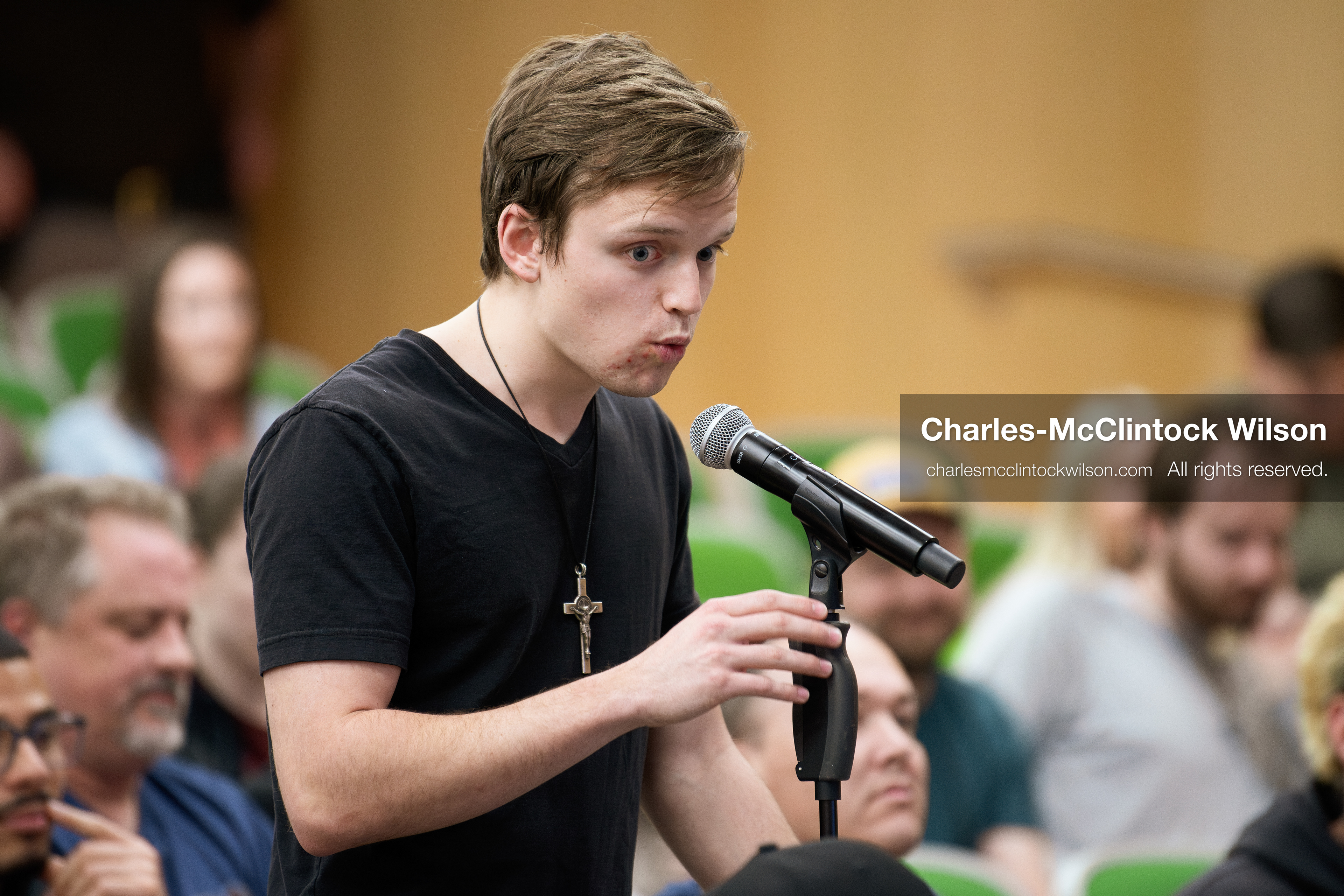 March 26, 2026, Orem, Utah, USA: A student speaks during a Q&A session at Frank Turek’s “Change My Mind” College Tour event at Utah Valley University in Orem, Utah. (Credit Image: © Charles-McClintock Wilson/ZUMA Press Wire)