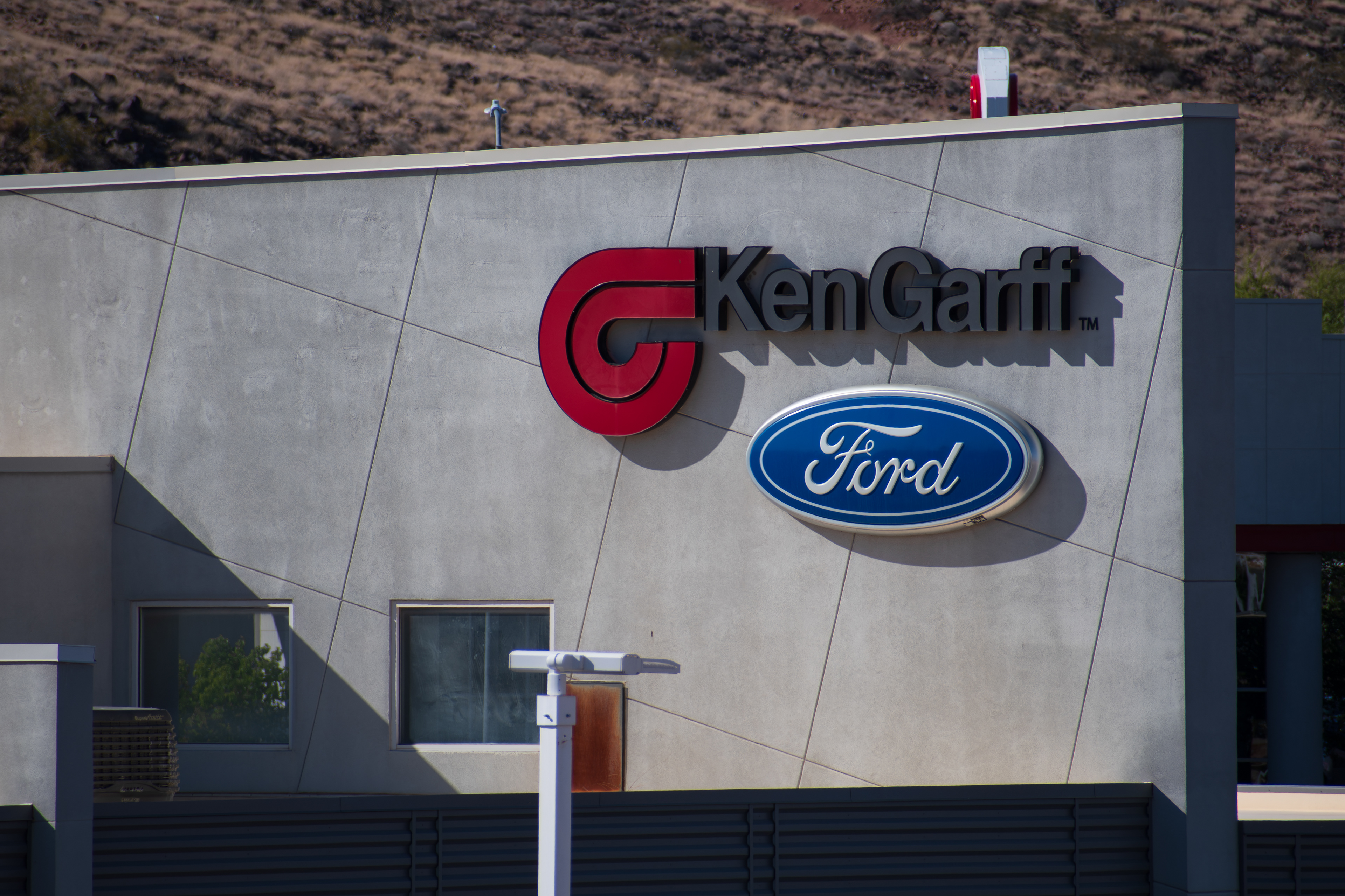ST. GEORGE, UTAH, USA - MAY 5, 2025: A Ken Garff and Ford dealership in St. George, Utah. Ken Garff is an automotive retail group based in Salt Lake City, Utah, United States.