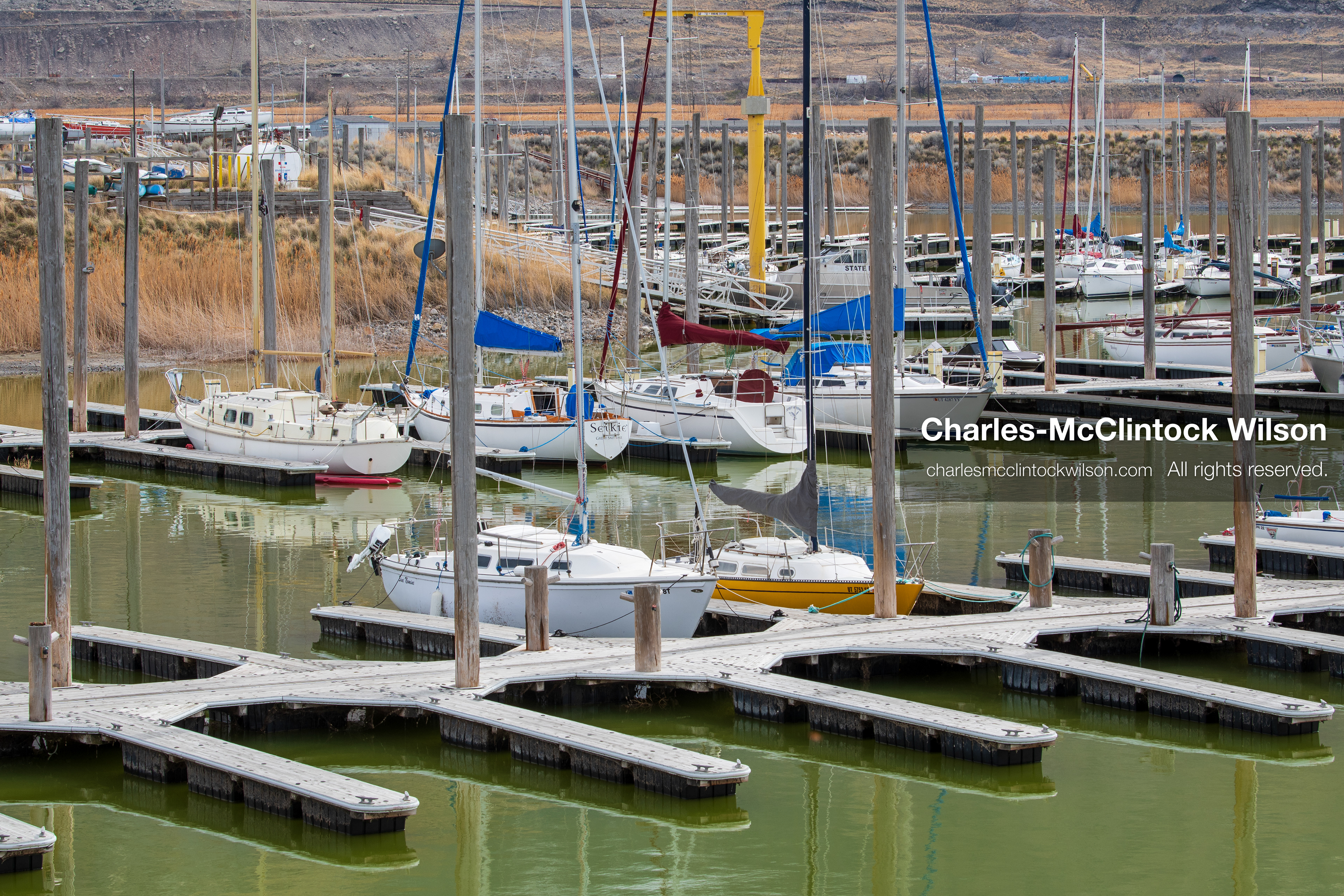 March 1, 2026, Great Salt Lake, Utah, USA: Sailboats sit docked in a marina at the Great Salt Lake as the region continues to experience historically low water levels. Reports from state officials and the Great Salt Lake Strike Team state that the lake remains in a serious adverse‑effects range, with elevations among the lowest recorded in more than one hundred years. The lake has drawn increased public attention as lawmakers consider large‑scale water projects and long‑term plans to address declining conditions. (Credit Image: © Charles‑McClintock Wilson/ZUMA Press Wire)