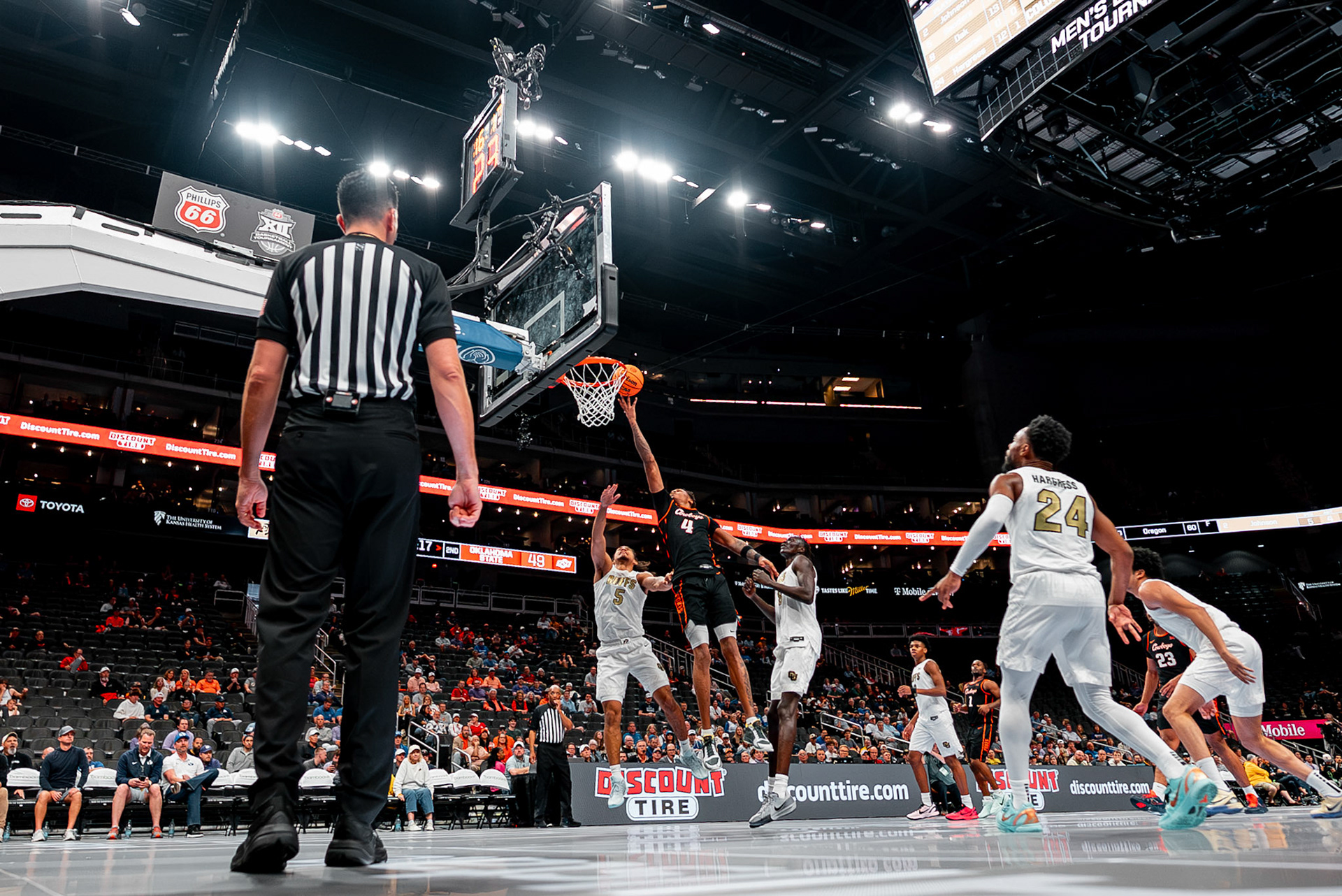 Image Taken at 2026 Phillips 66 Big 12 Men's Basketball Tournament, 11, 03, 2026, T-Mobile Center, Kansas City Missouri. Carson Skidmore/OSU Athletics