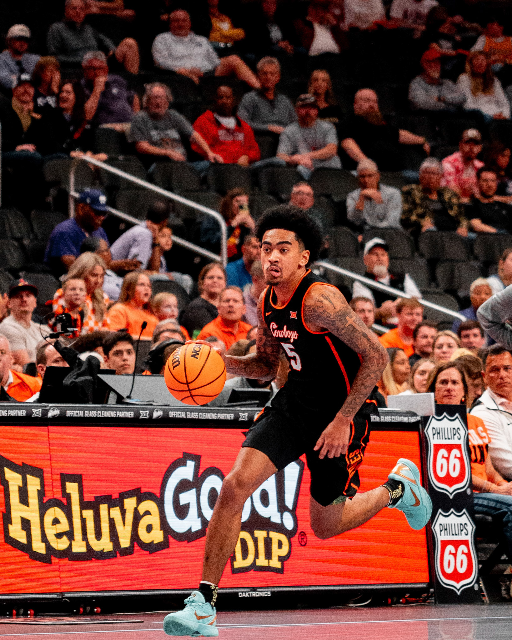 Image Taken at 2026 Phillips 66 Big 12 Men's Basketball Tournament, 11, 03, 2026, T-Mobile Center, Kansas City Missouri. Carson Skidmore/OSU Athletics