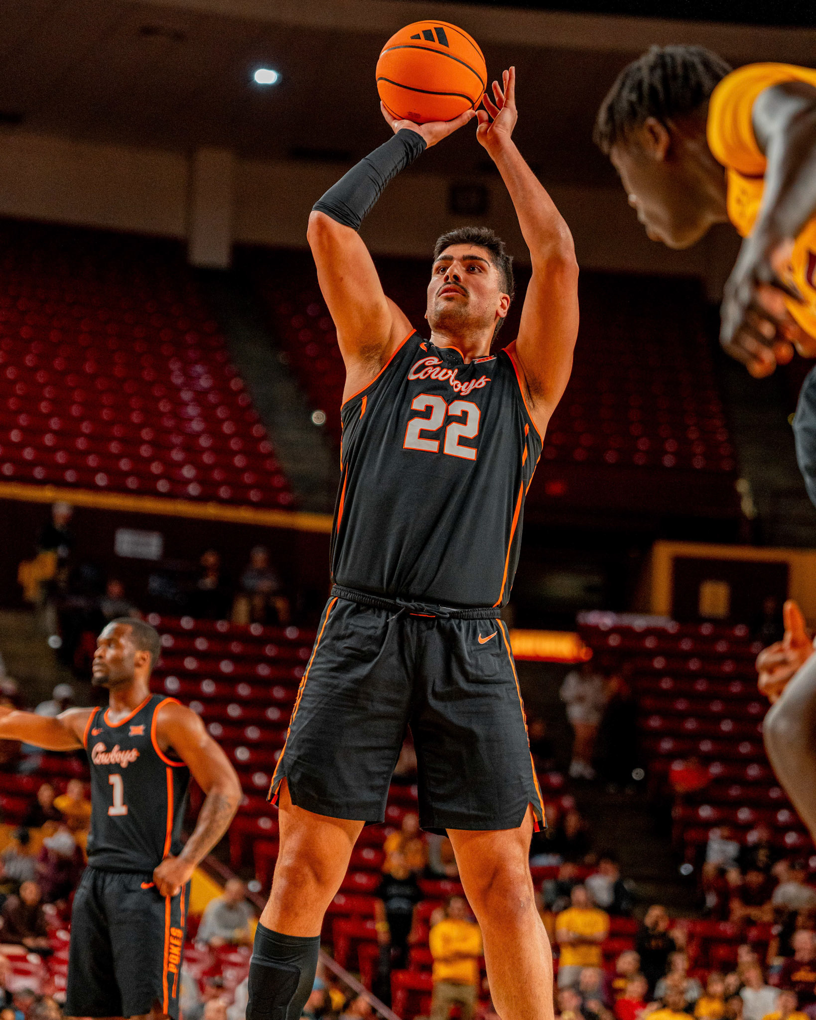 Image Taken at Oklahoma State Mens Basketball at Arizona State University, 10, 02, 2026, Desert Financial Arena, Tempe, Arizona. Carson Skidmore/OSU Athletics