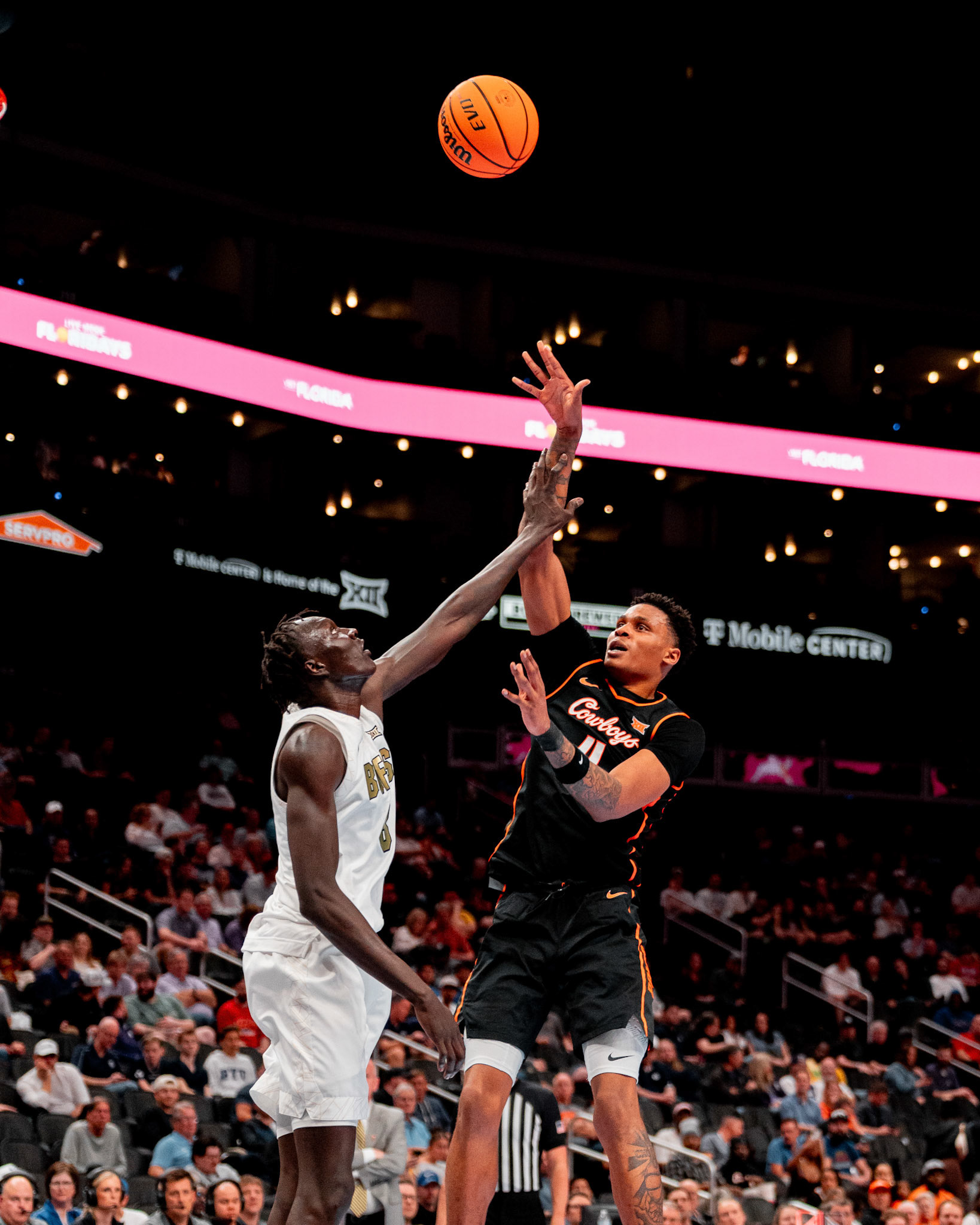 Image Taken at 2026 Phillips 66 Big 12 Men's Basketball Tournament, 11, 03, 2026, T-Mobile Center, Kansas City Missouri. Carson Skidmore/OSU Athletics
