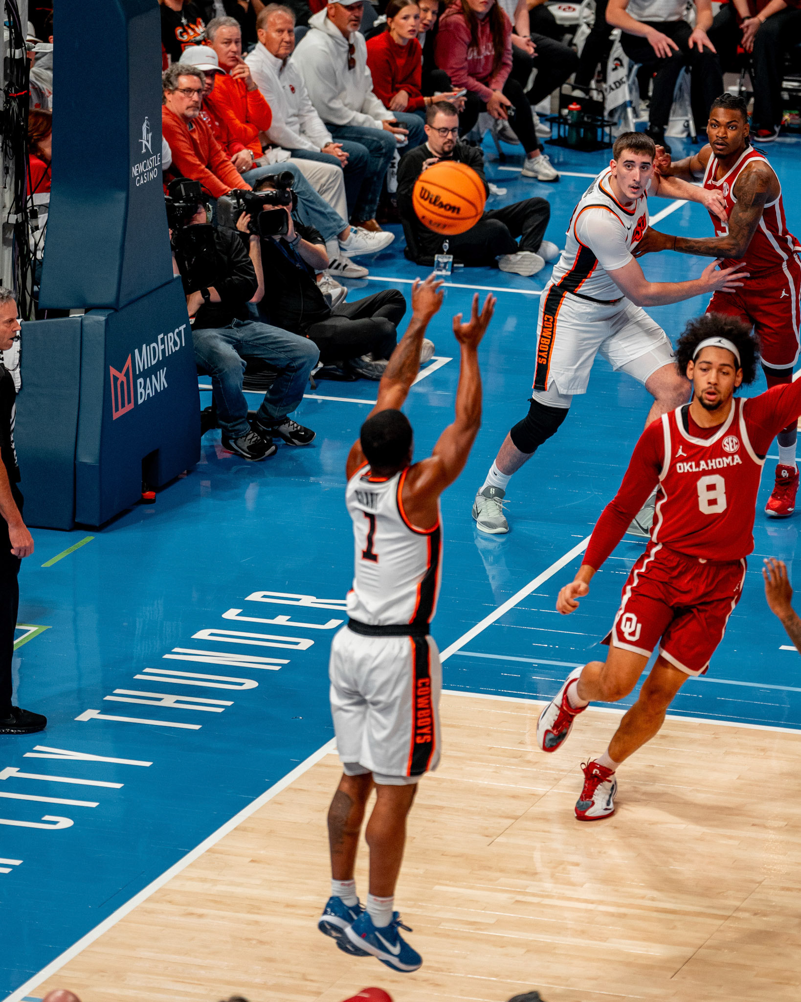 Image Taken at OkState vs Oklahoma, 13, 12, 2025, Paycom Center, Oklahoma City Oklahoma. Carson Skidmore/OSU Athletics