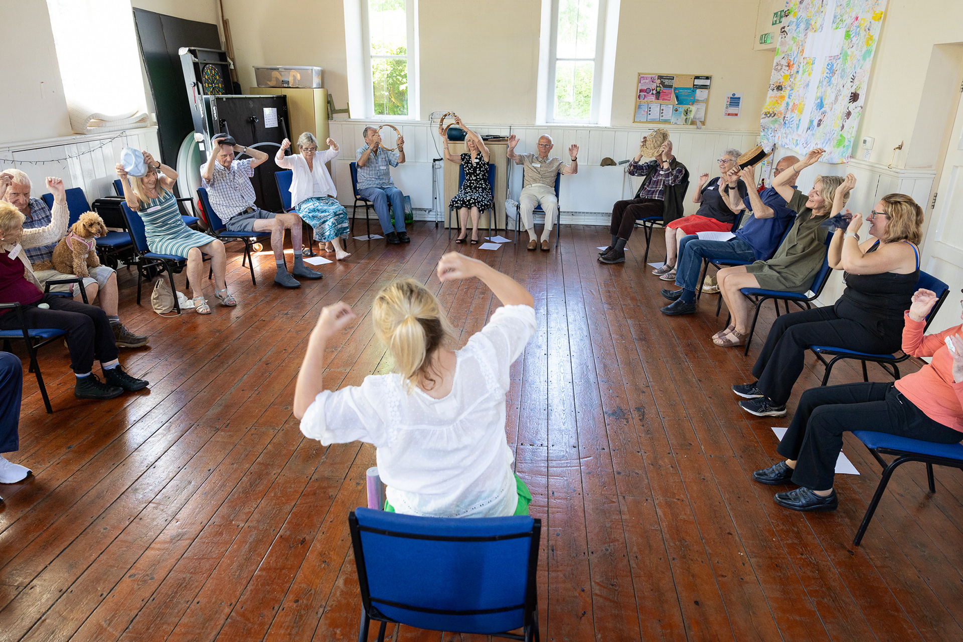 Moving to the music at a Curo Memory Cafe ©Anthony Brown Photography