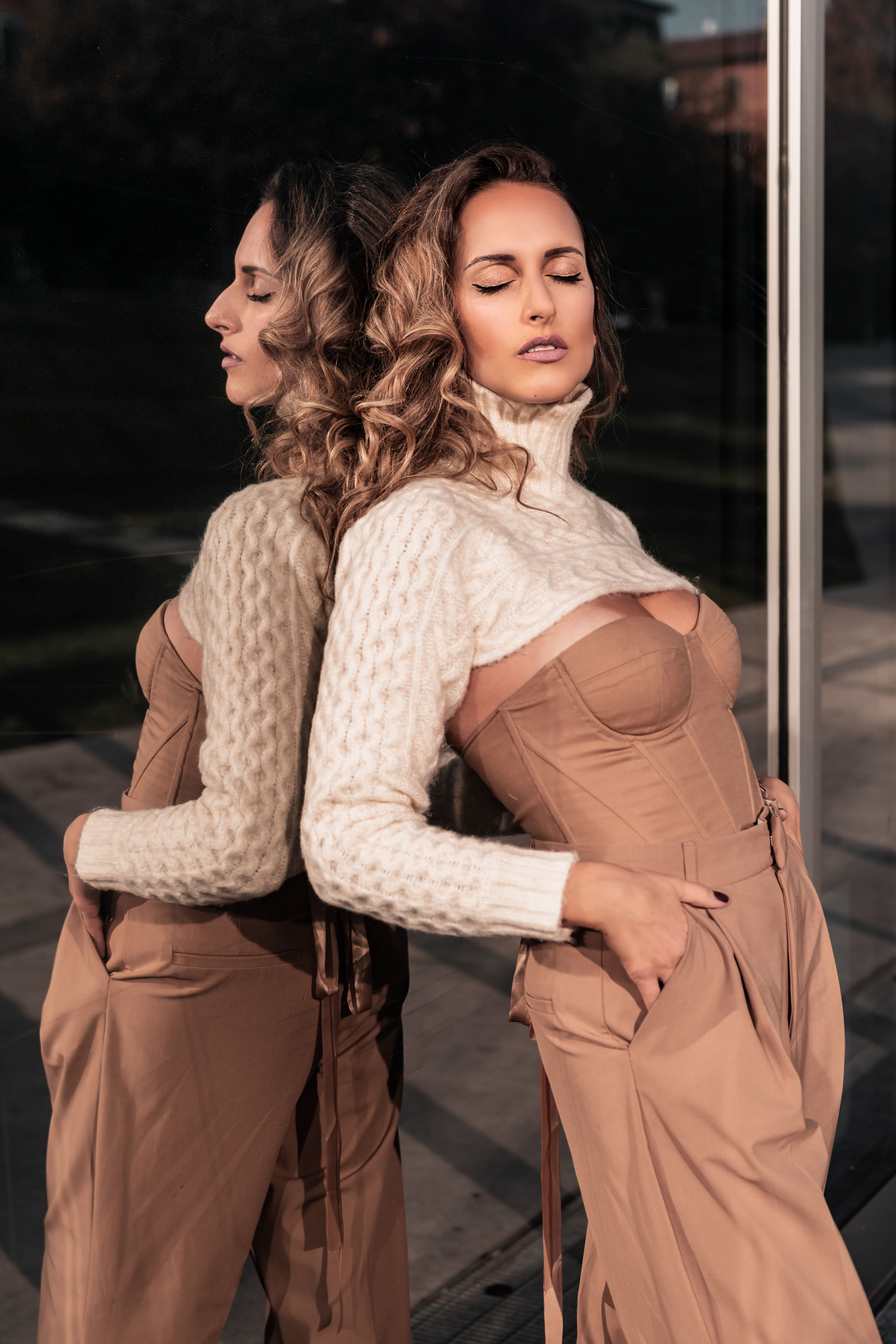 Portrait urban con Martina, shooting in una zona particolare di Bologna
