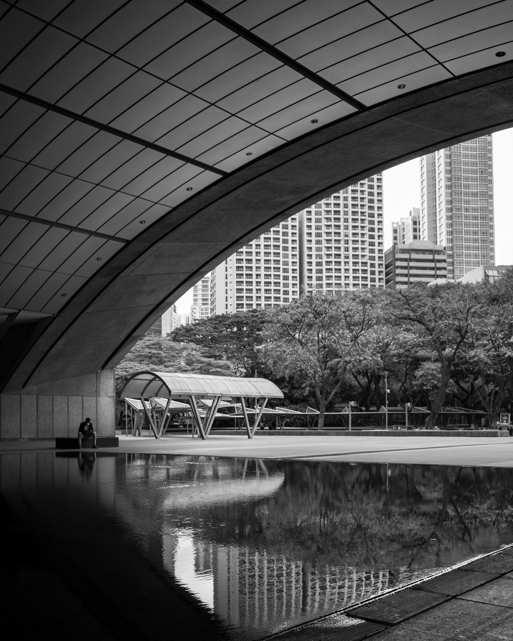 Makati_StkExc_121721_3
