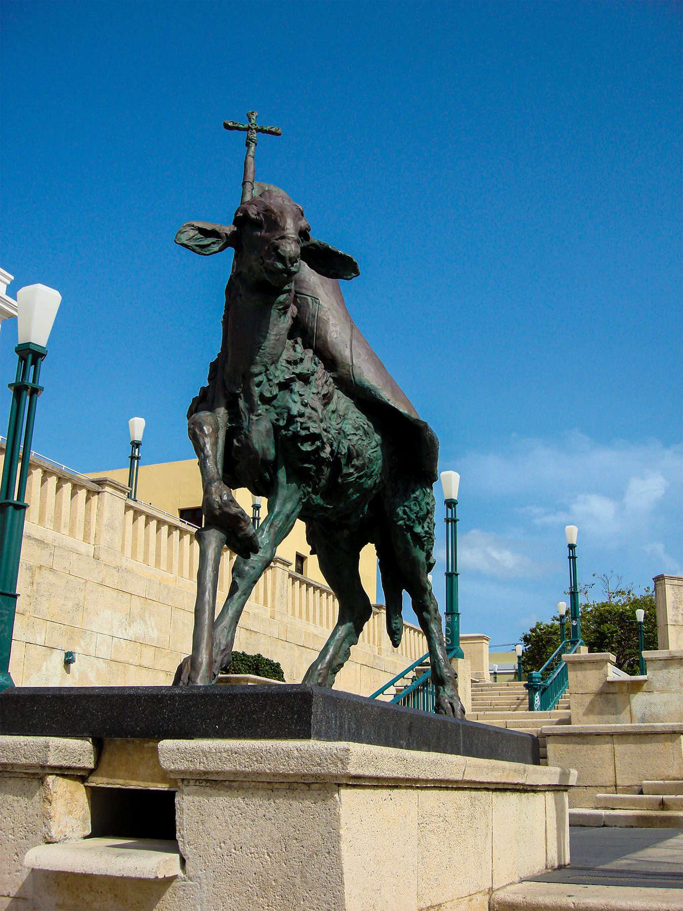 PR, Plaza Del Quinto Centario