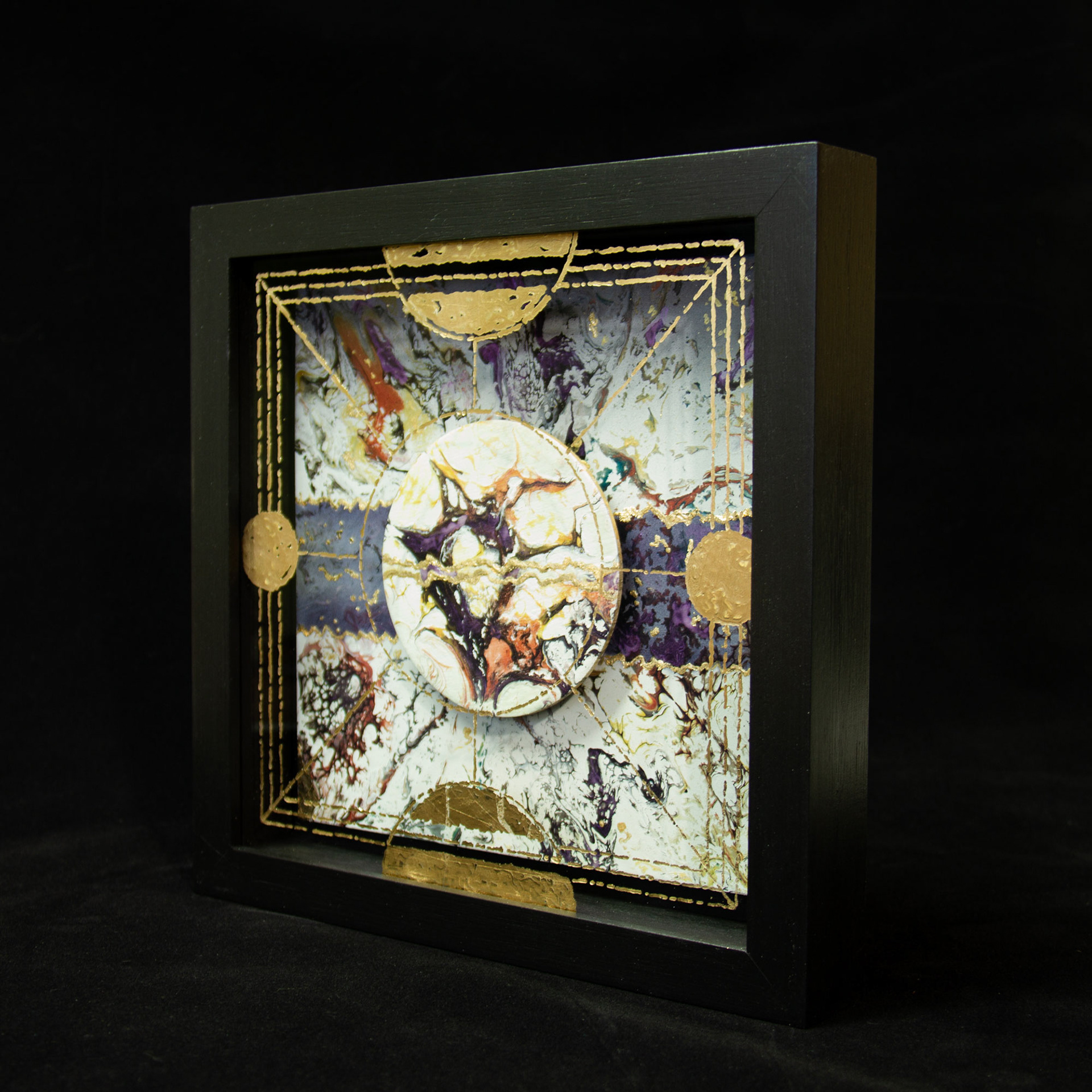 Relics I - 3D view - 25 x 25 cm (frame included)
