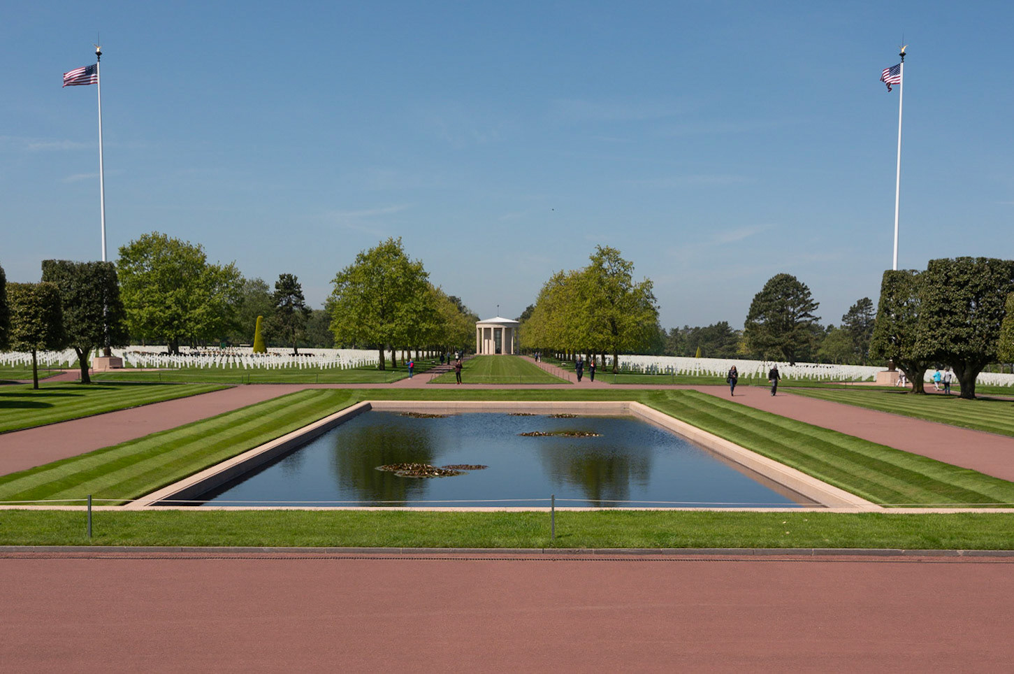 Garden of the missing reflecting pool