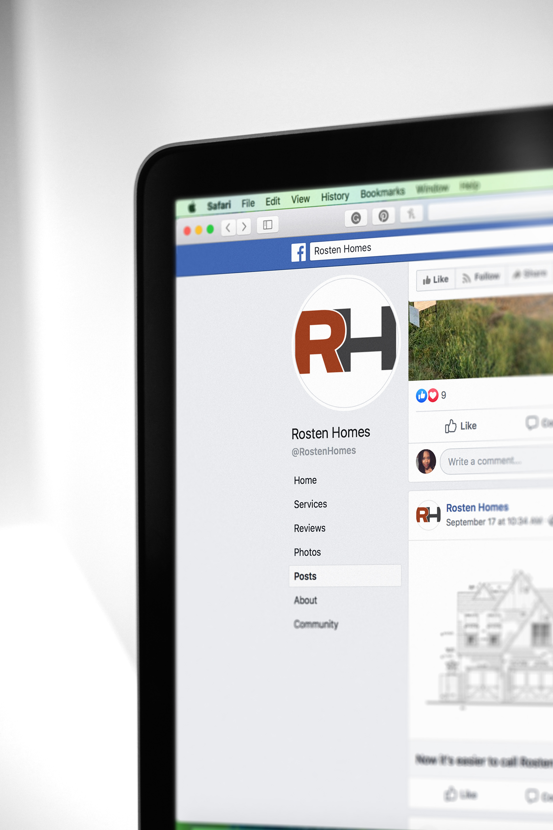 Builder Logo Facebook