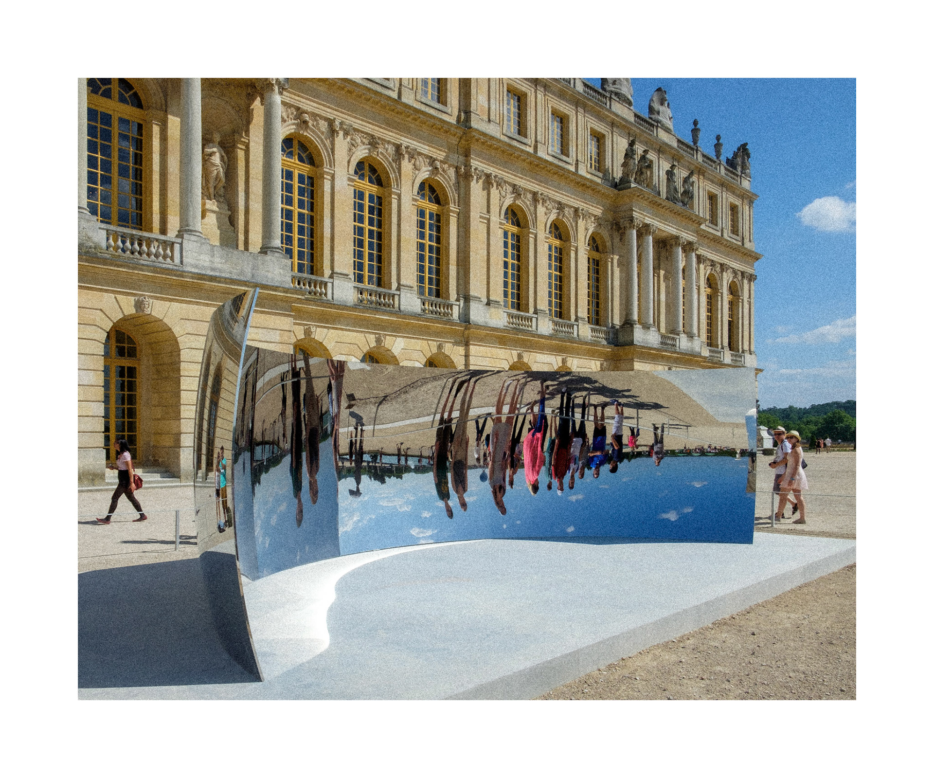 VERSAILLES
