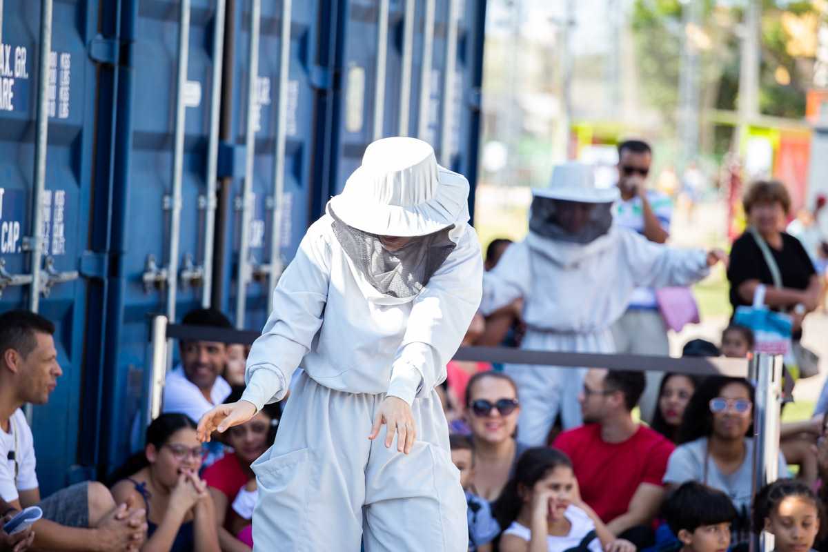Circos: Enxame com Circo Enxame. Sesc Campo Limpo, 2019.