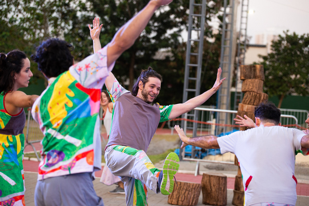 Os 4 Elementos da Natureza na Educação Escolar: Ninhos. Com Balagandança Cia. Sesc Campo Limpo, 2019.