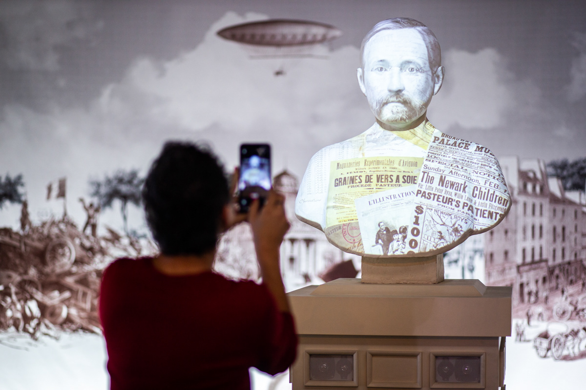 "Pasteur, o cientista". Sesc Campinas, 2021.