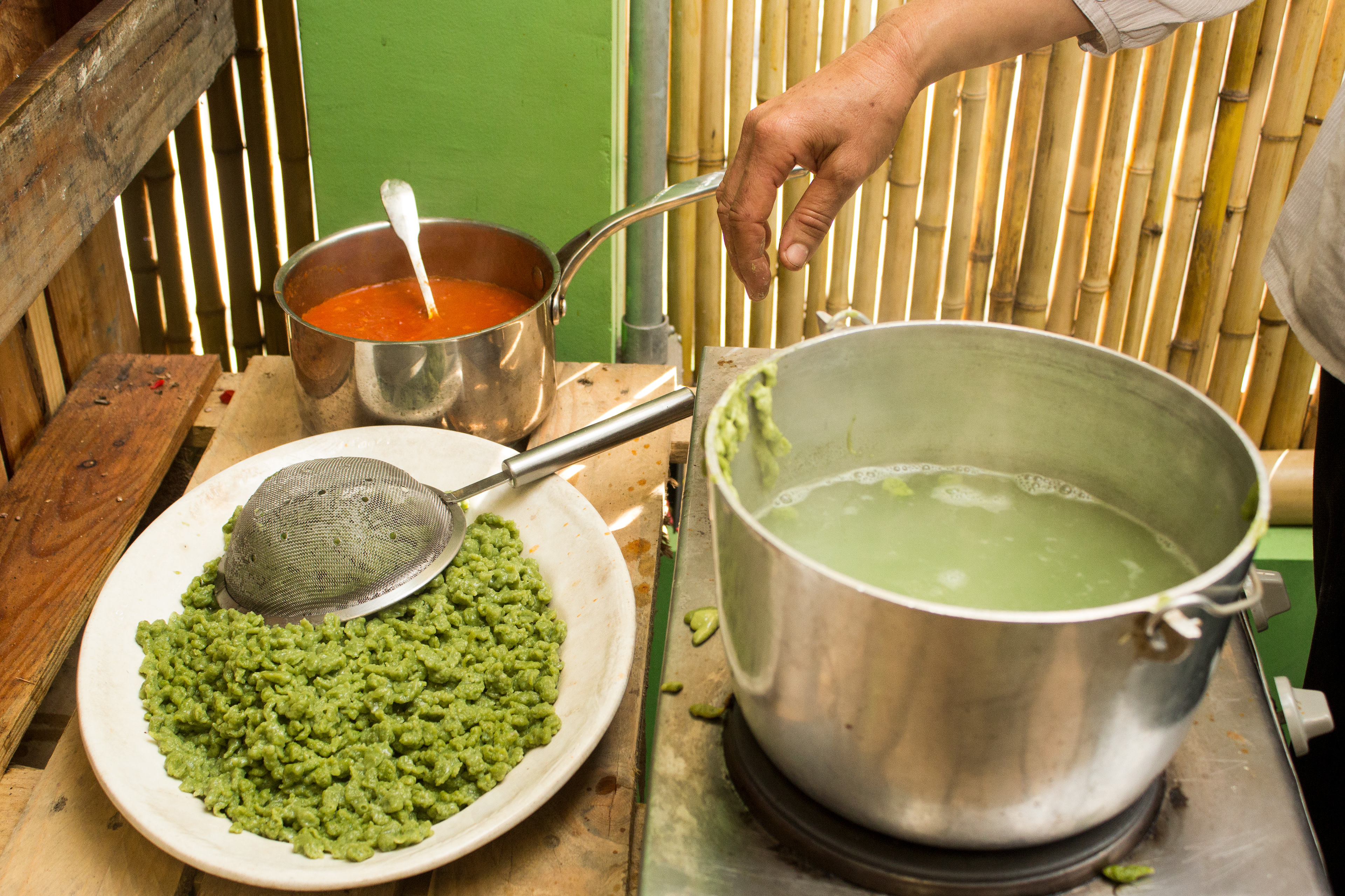 Pétala por Pétala, Oficina Culinária com Hortaliças. Sesc Interlagos, 2014.
